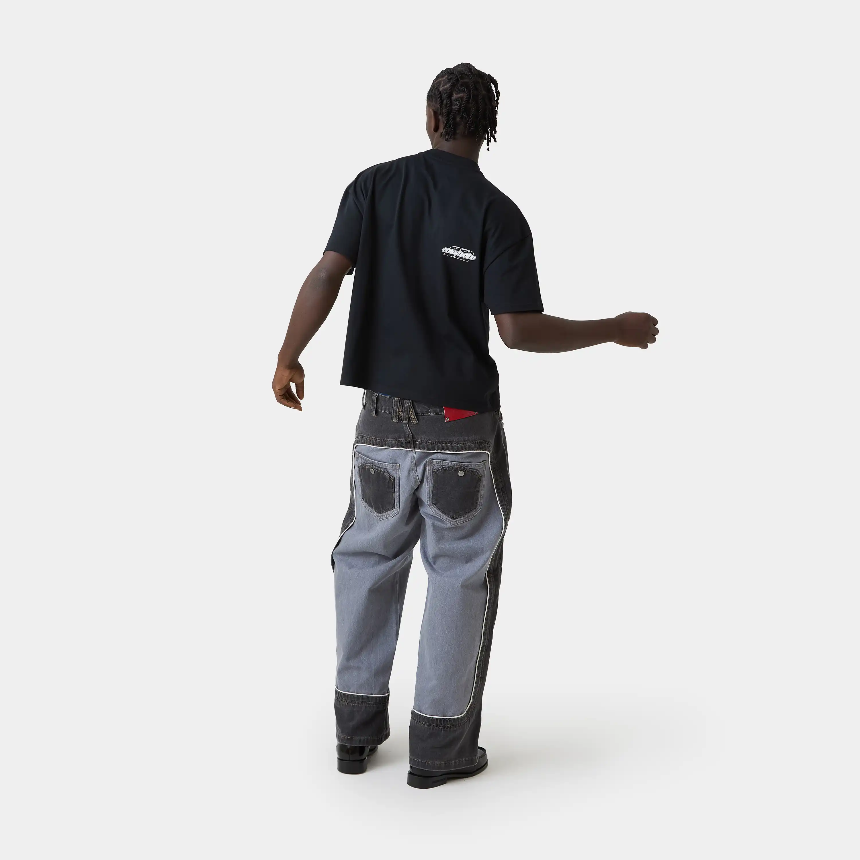 Scale Shadow Oversized Tee