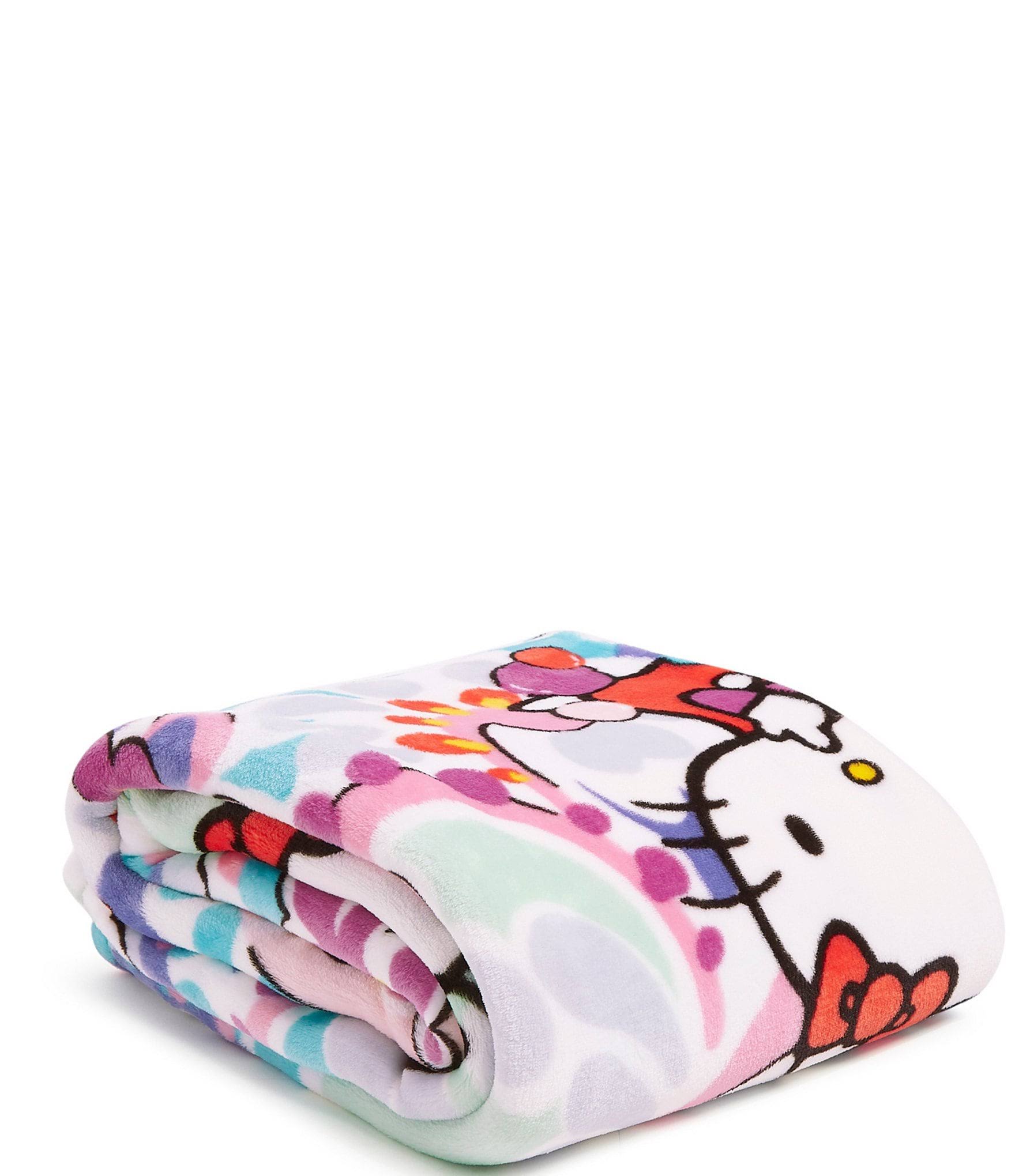 Vera Bradley Plush Throw Blanket in Hello Kitty Paisley
