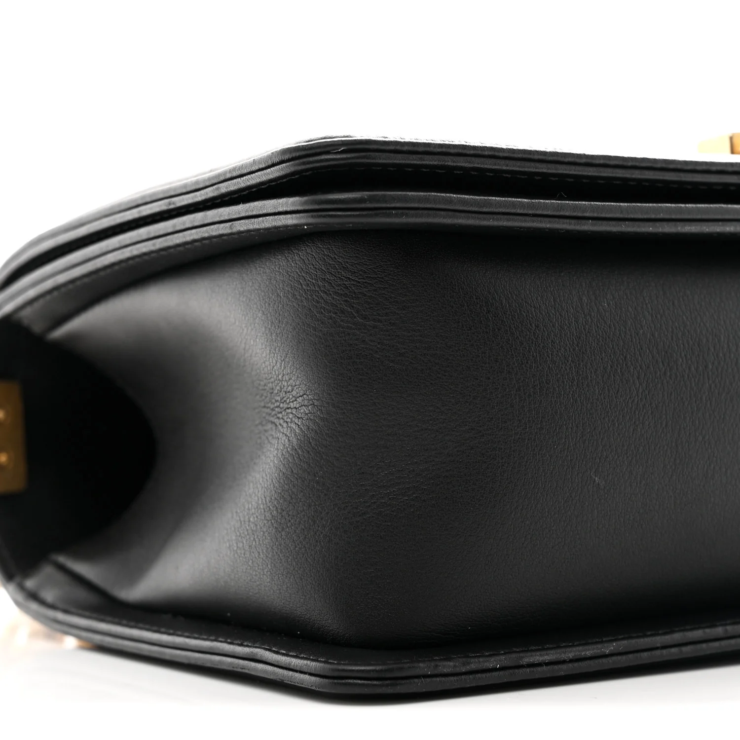 Lambskin Quilted Medium Boy Flap Black