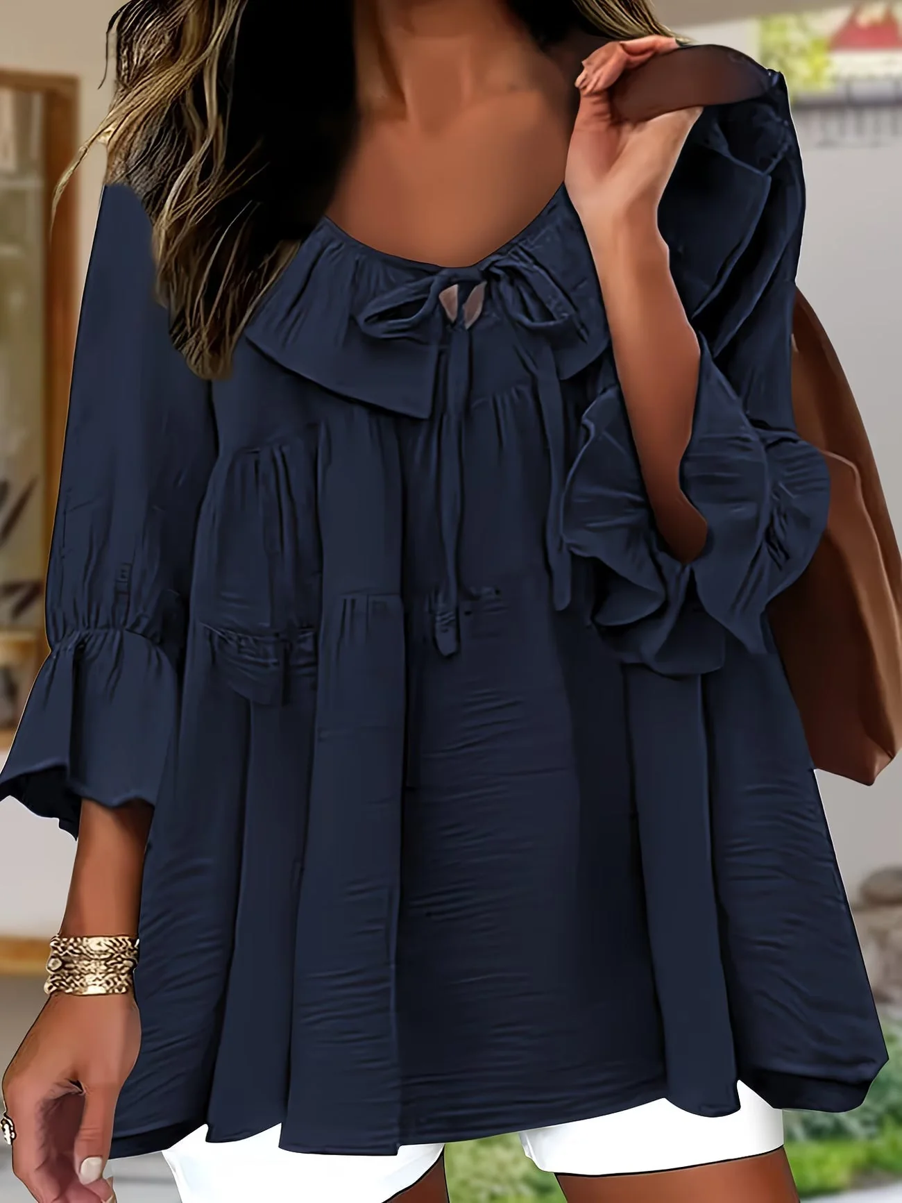 Blouse Femme Élégante à Col Volanté