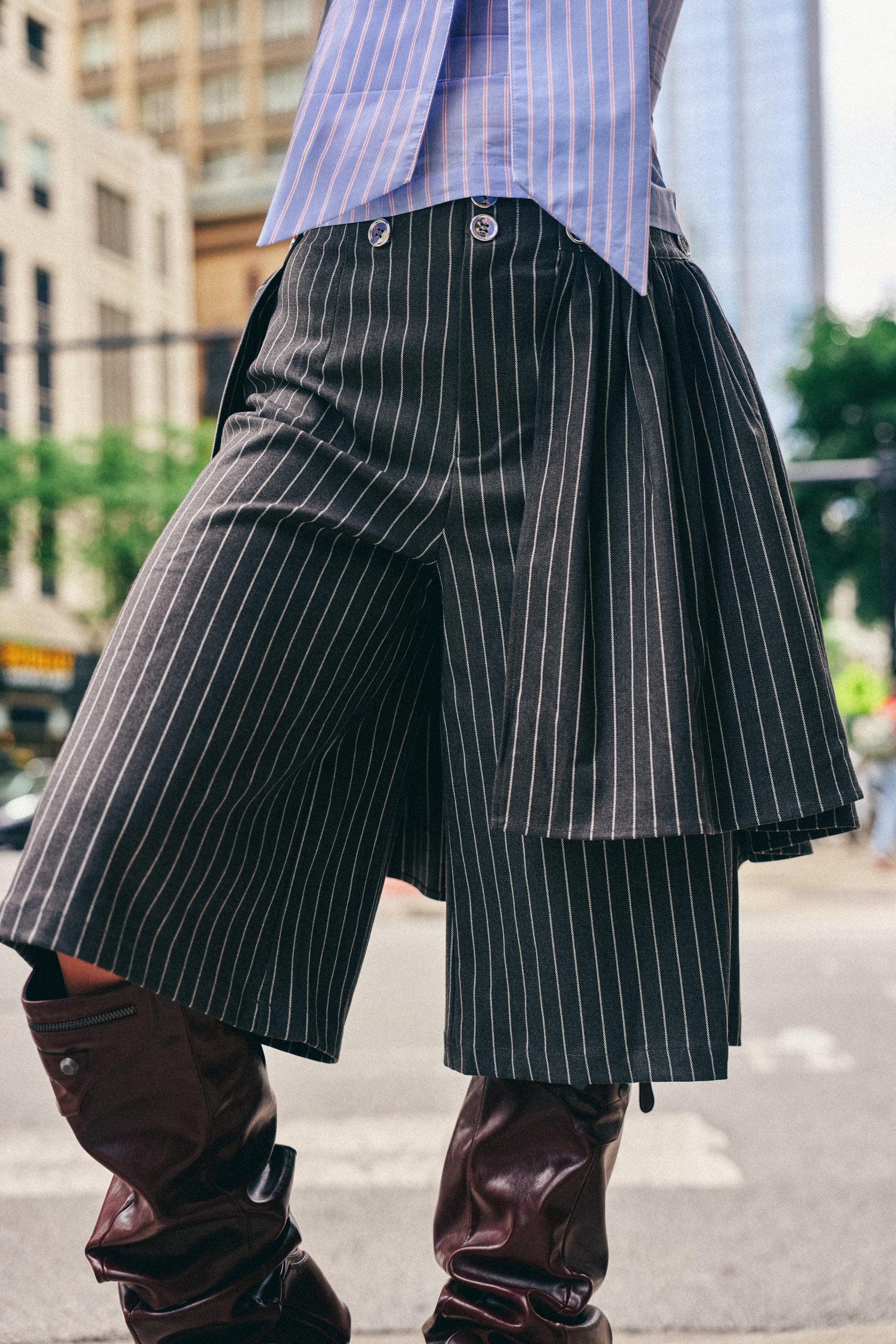 OFFICE SIREN STRIPED GAUCHO PANT - Akira Store