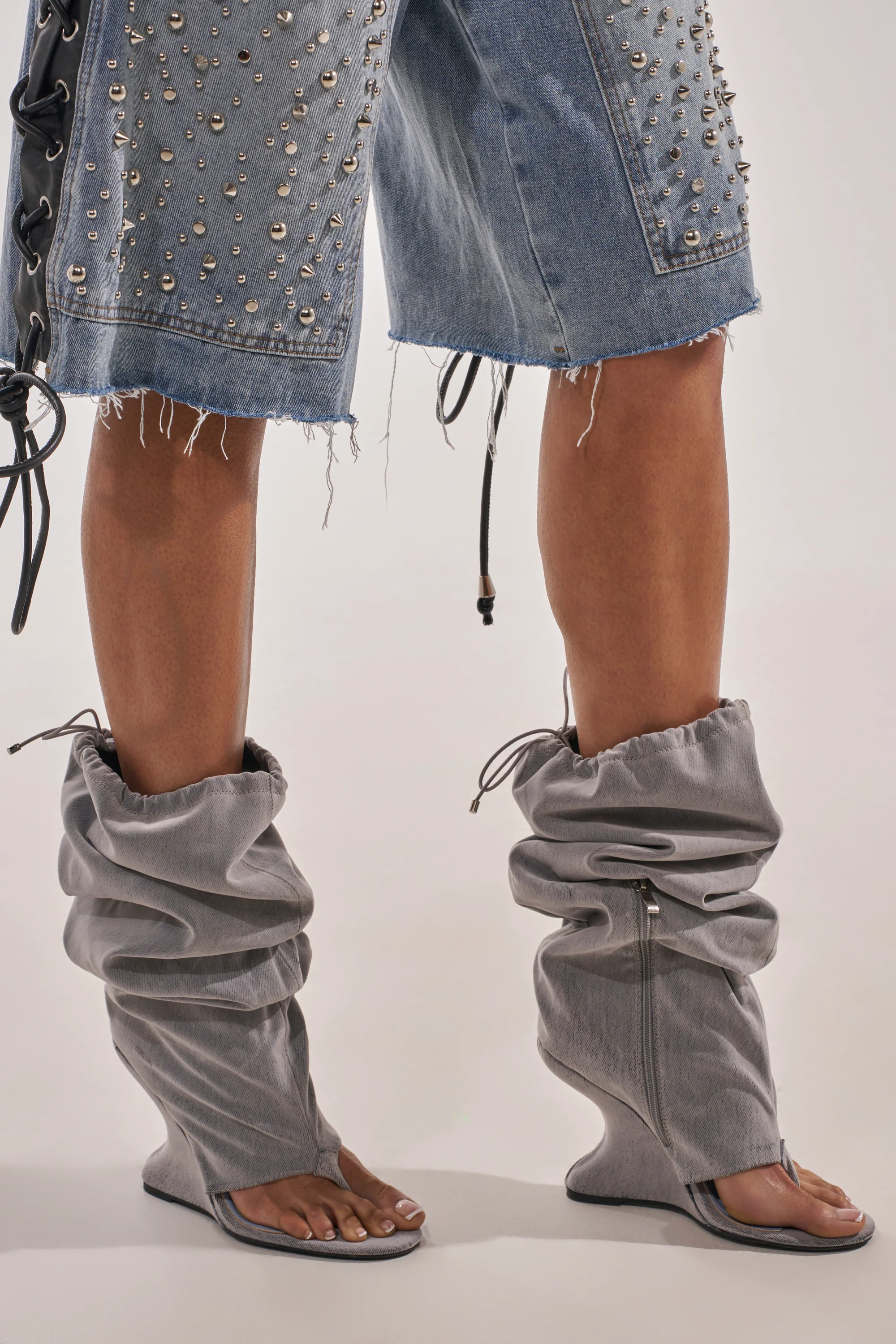 AZALEA WANG XYLAH GREY WEDGE GLADIATOR SANDAL - Akira Store