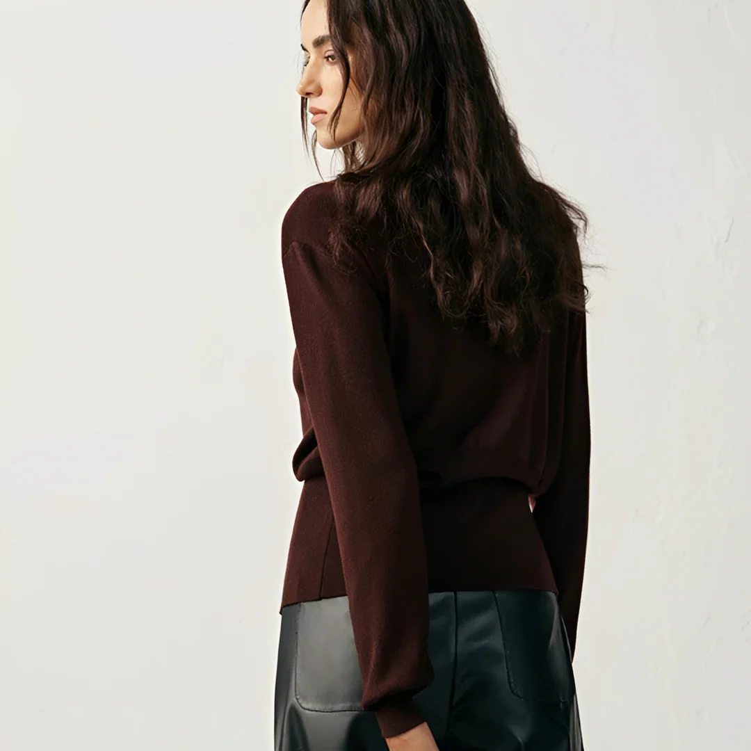 Kisha - Cardigan Élegant au Col en V