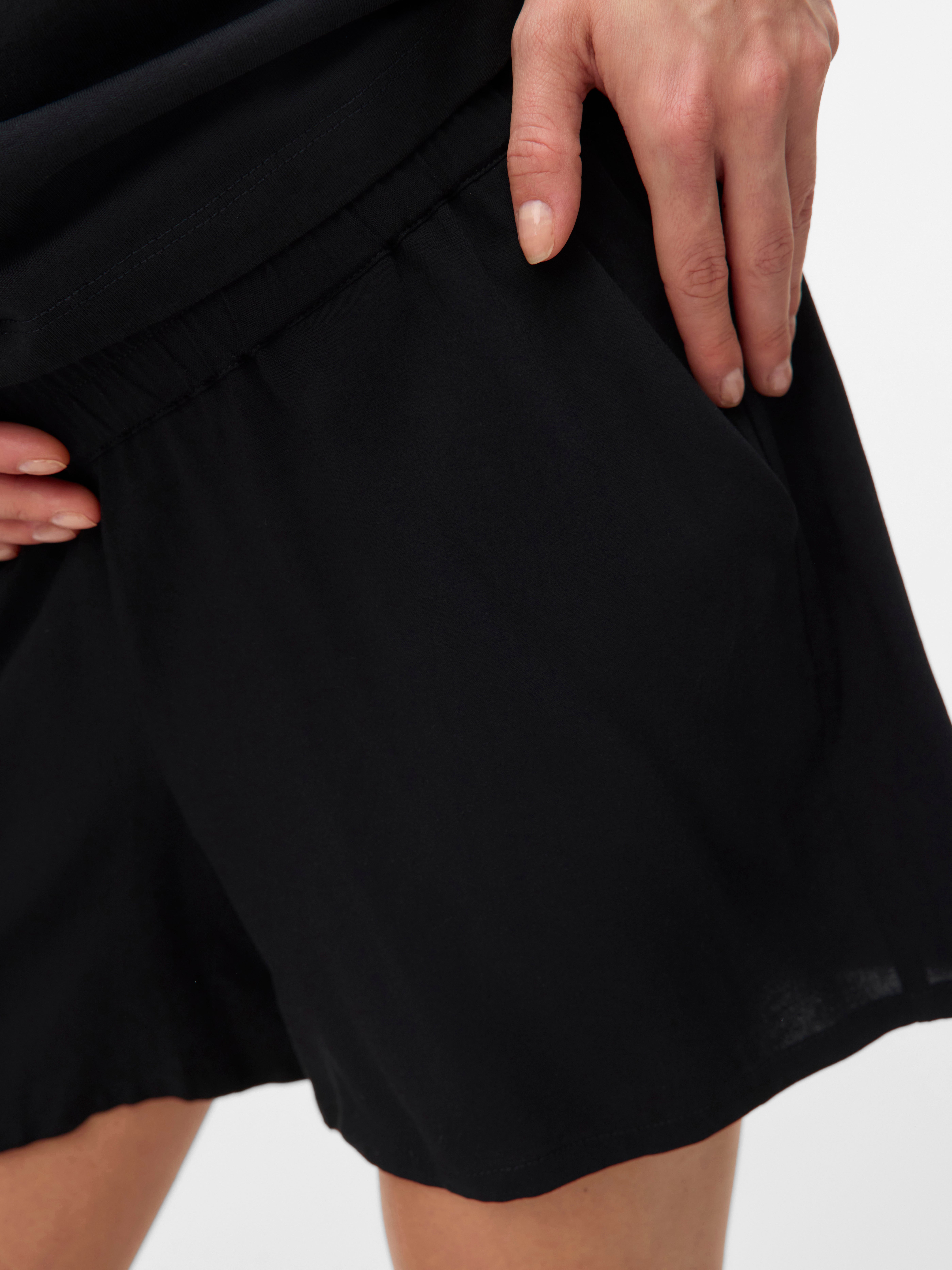 VERO MODA® Baggy Fit Shorts