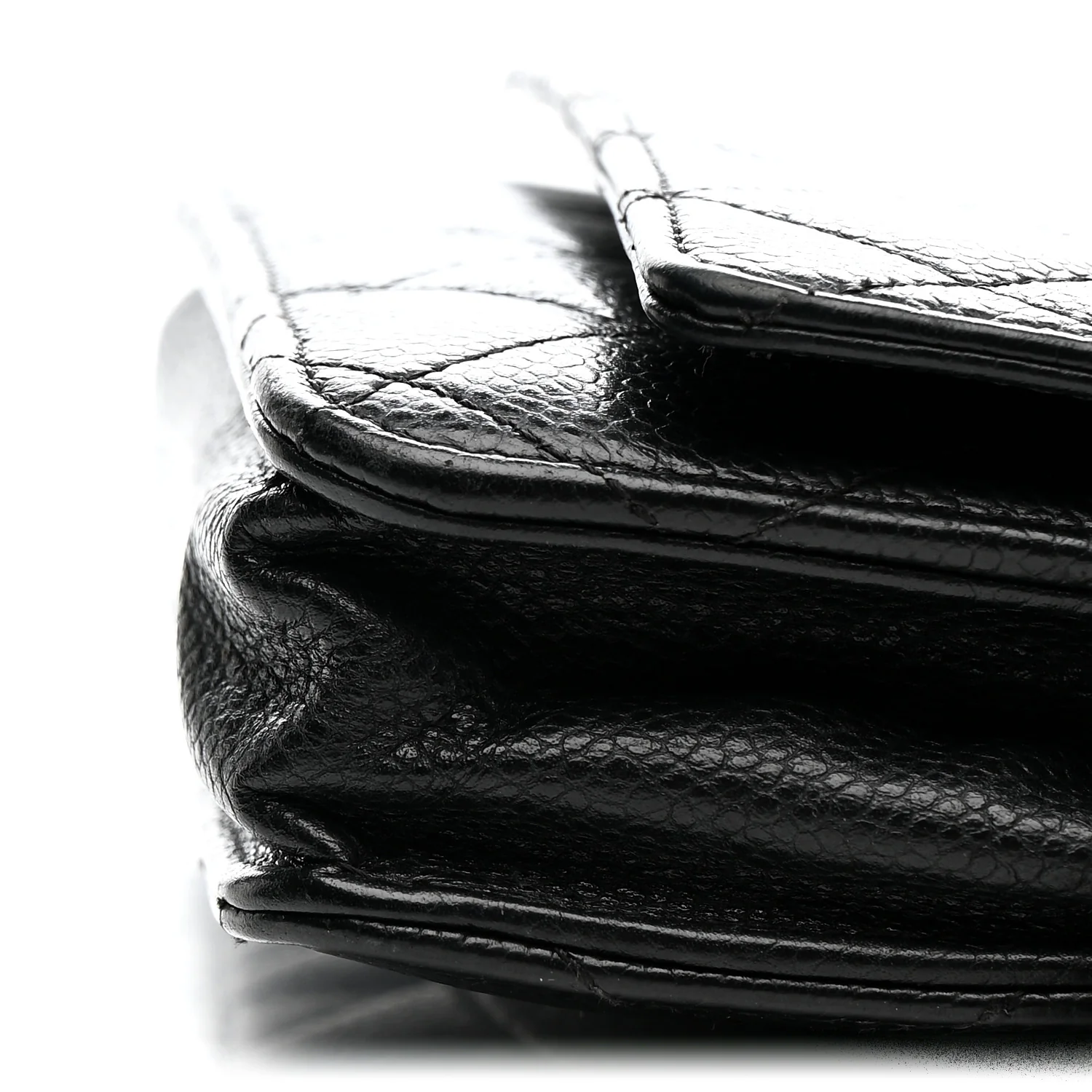Caviar Quilted Wallet on Chain WOC Black