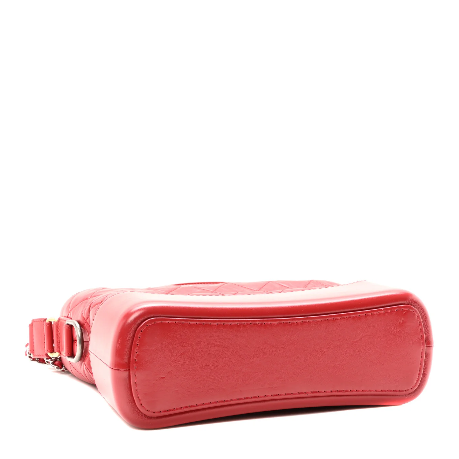 Aged Calfskin Quilted New Medium Gabrielle Hobo Red