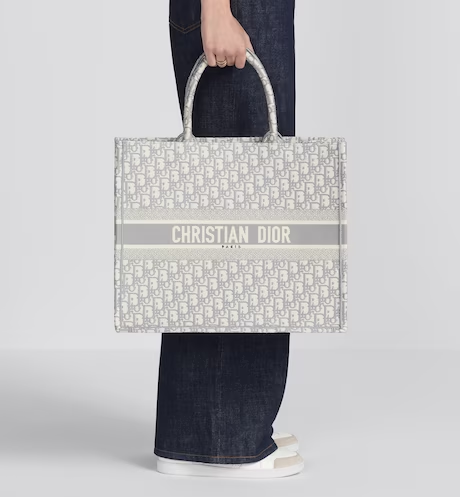 LARGE D BOOK TOTE Gray D Oblique Embroidery (42 x 35 x 18.5 cm)