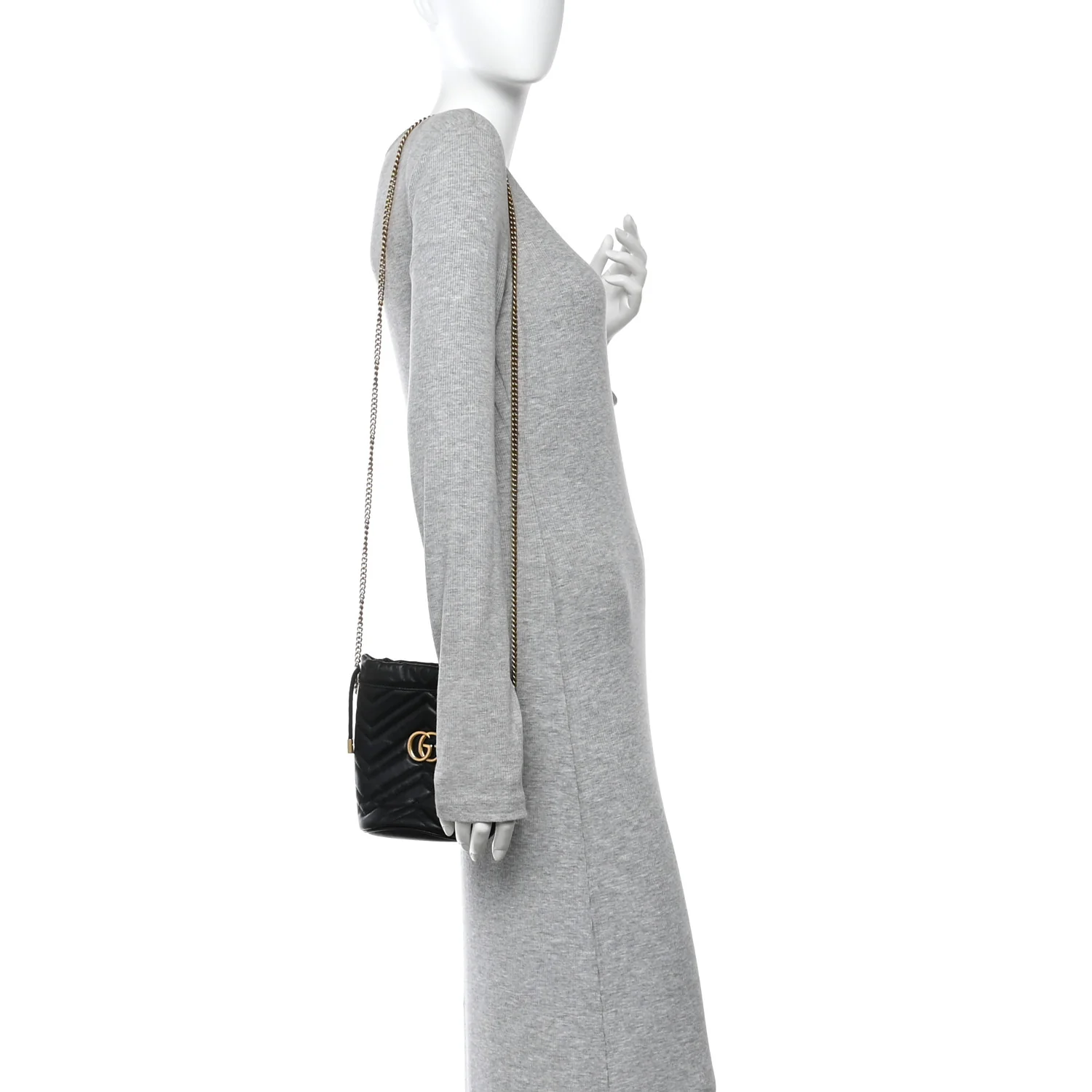 Calfskin Matelasse Mini GG Marmont 2.0 Bucket Bag Black