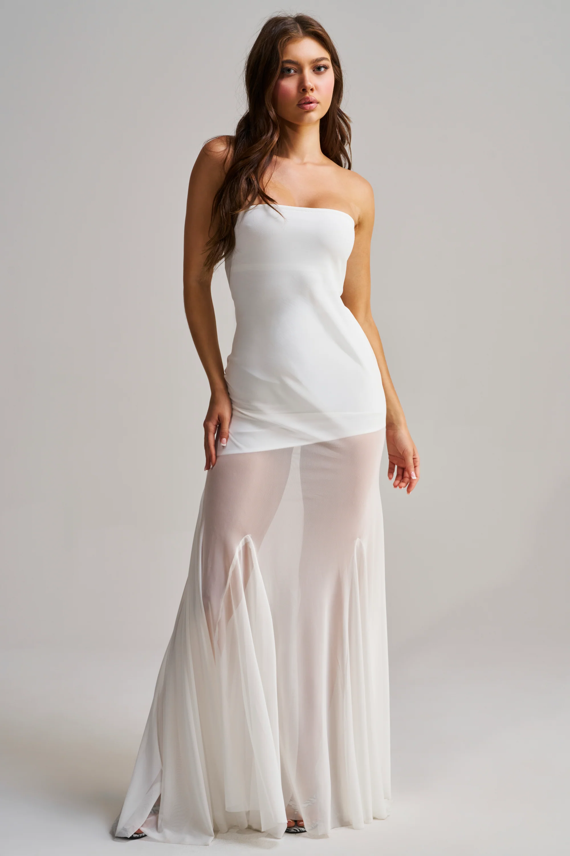 NO APOLOGIES STRAPLESS BANDAGE MAXI IN WHITE - Akira Store
