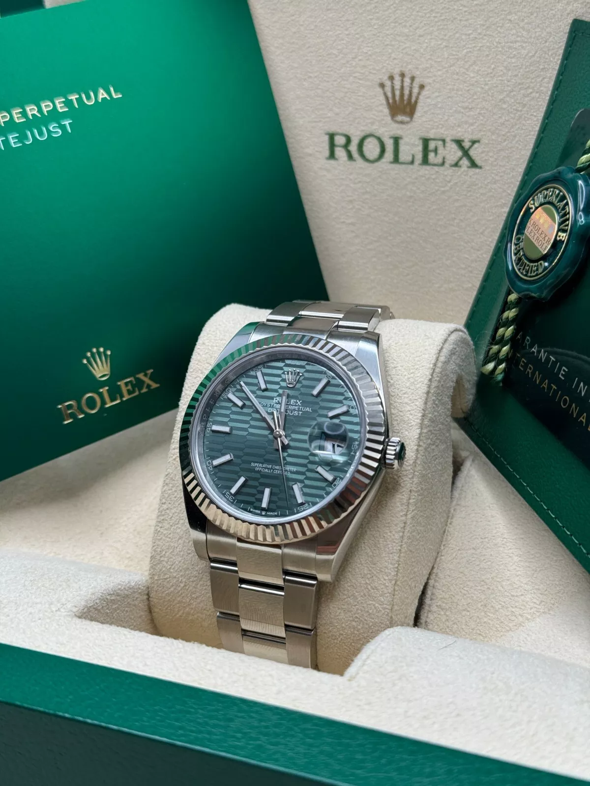 [Super Clone]RLX  Datejust 41mm 126334-0029 Mint Green Fluted Motif Dial Oyster Bracelet