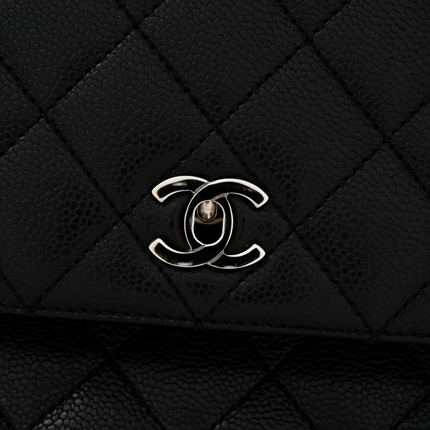 Caviar Quilted Jumbo Kelly Flap Black