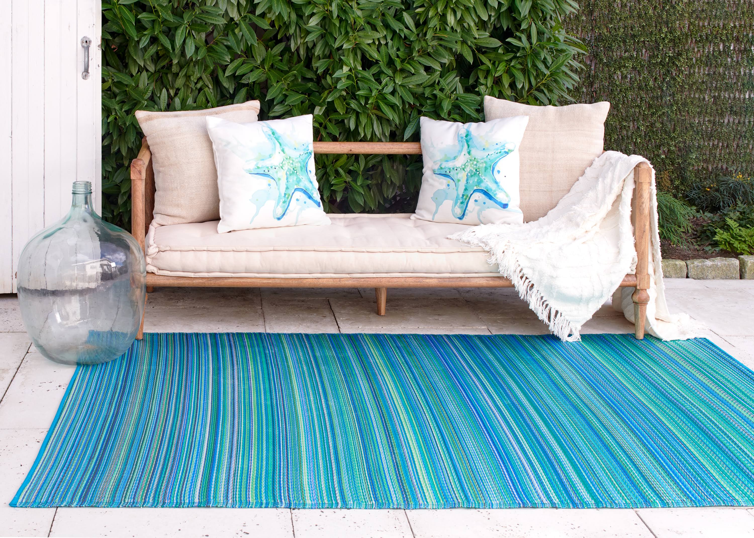 Fab Habitat Cancun 3' x 5' Indoor/Outdoor Area Rug in Turquoise/Moss Green