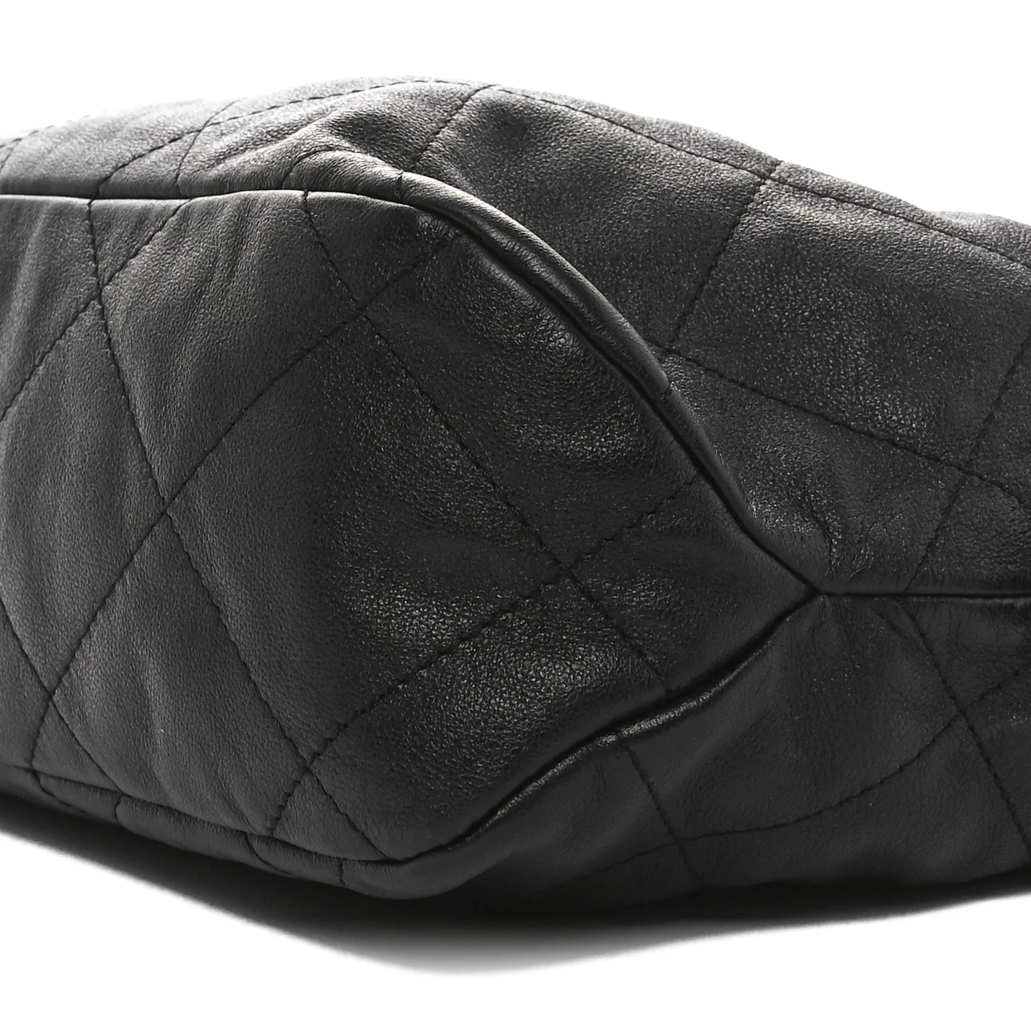 Calfskin Quilted Daily Hobo Black