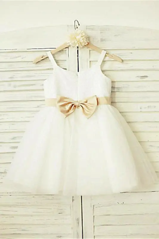 Cute A-line Spaghetti Straps Sleeveless Bowknot Floor-Length Tulle Flower Girl Dresses DM719
