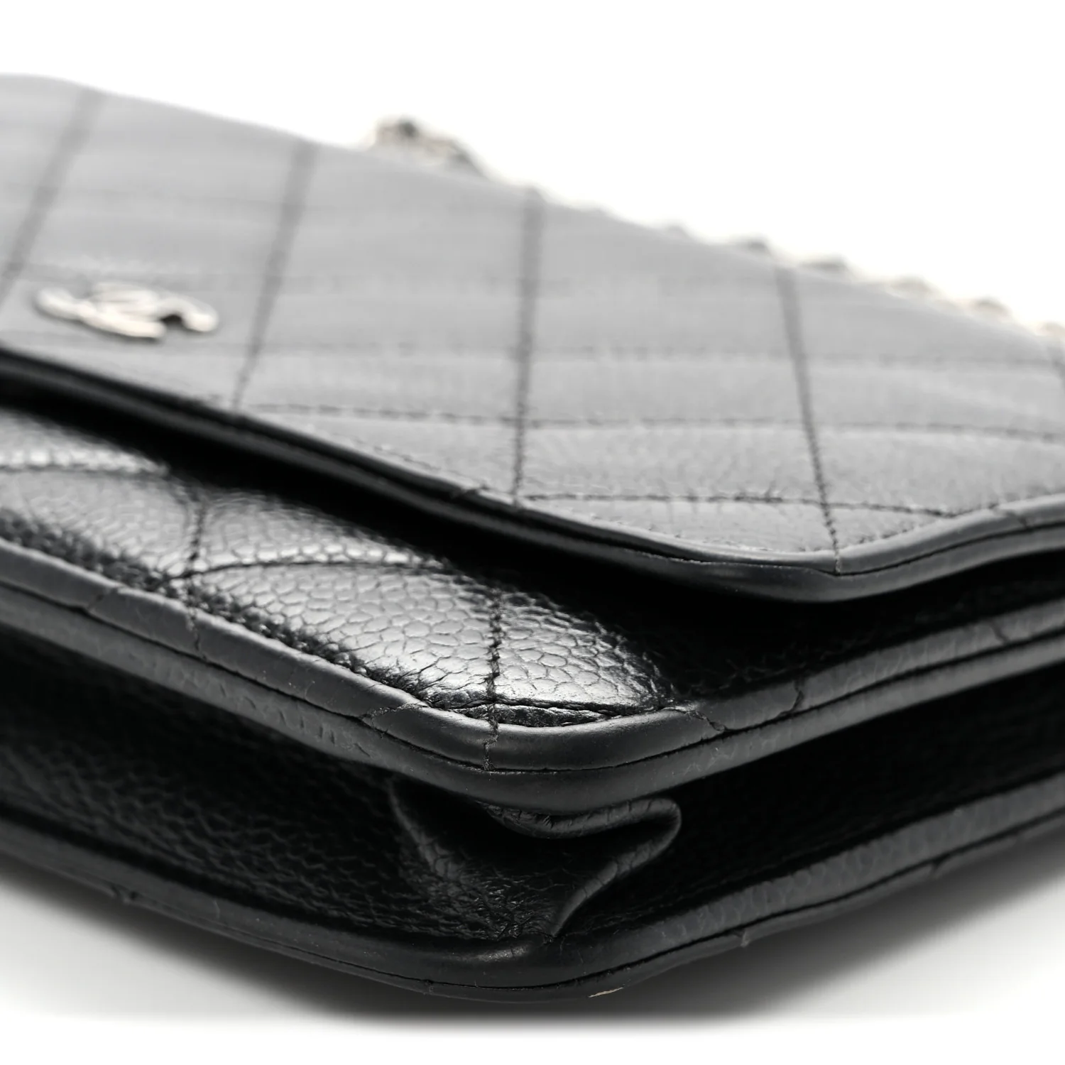 Caviar Quilted Wallet On Chain WOC Black