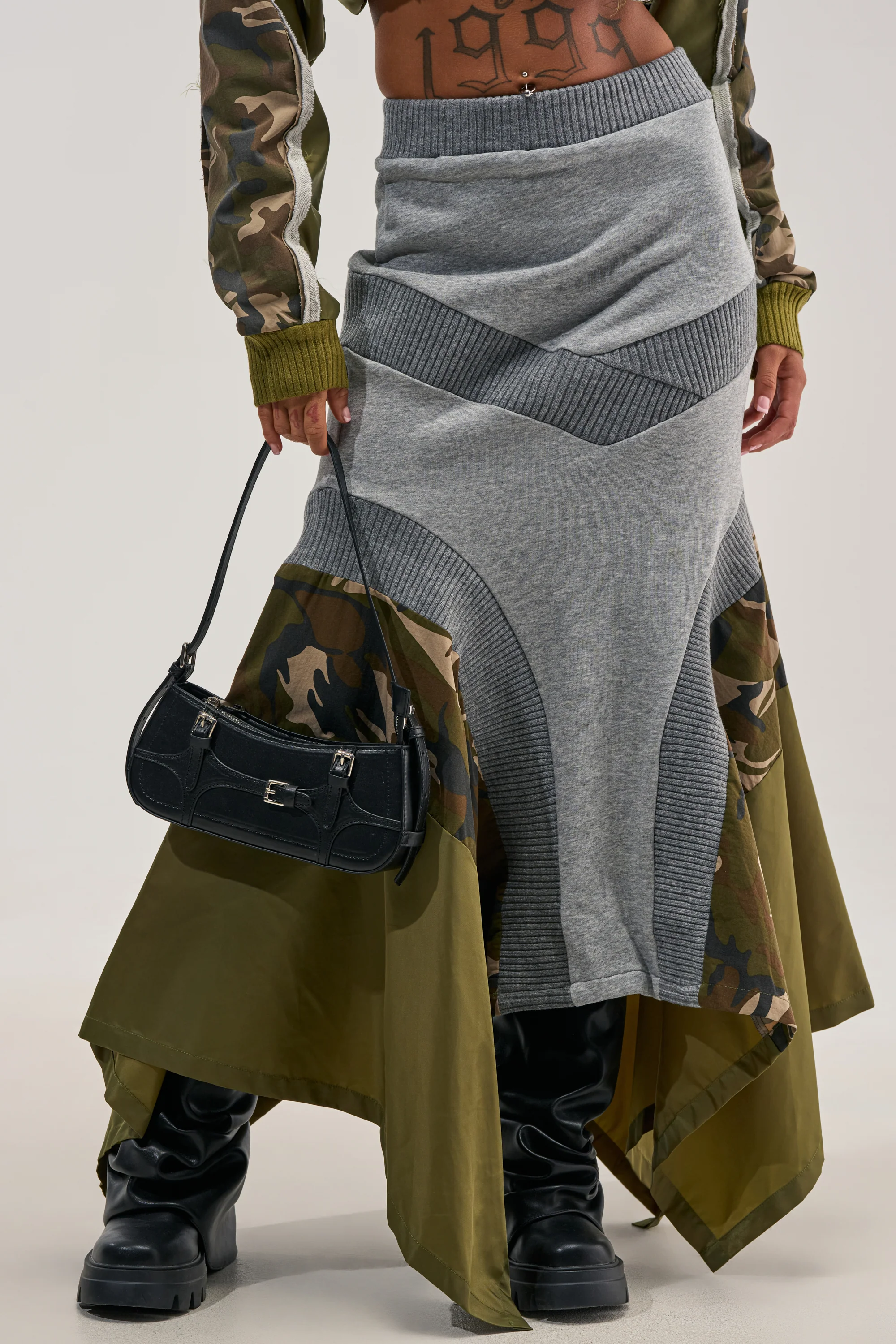 INES COLORBLOCKED MAXI SKIRT - Akira Store
