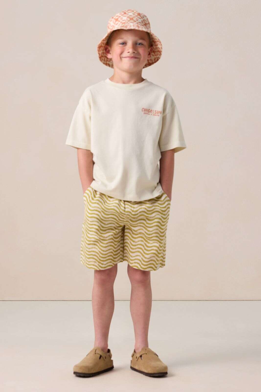 Beige oversized T-shirt met artwork