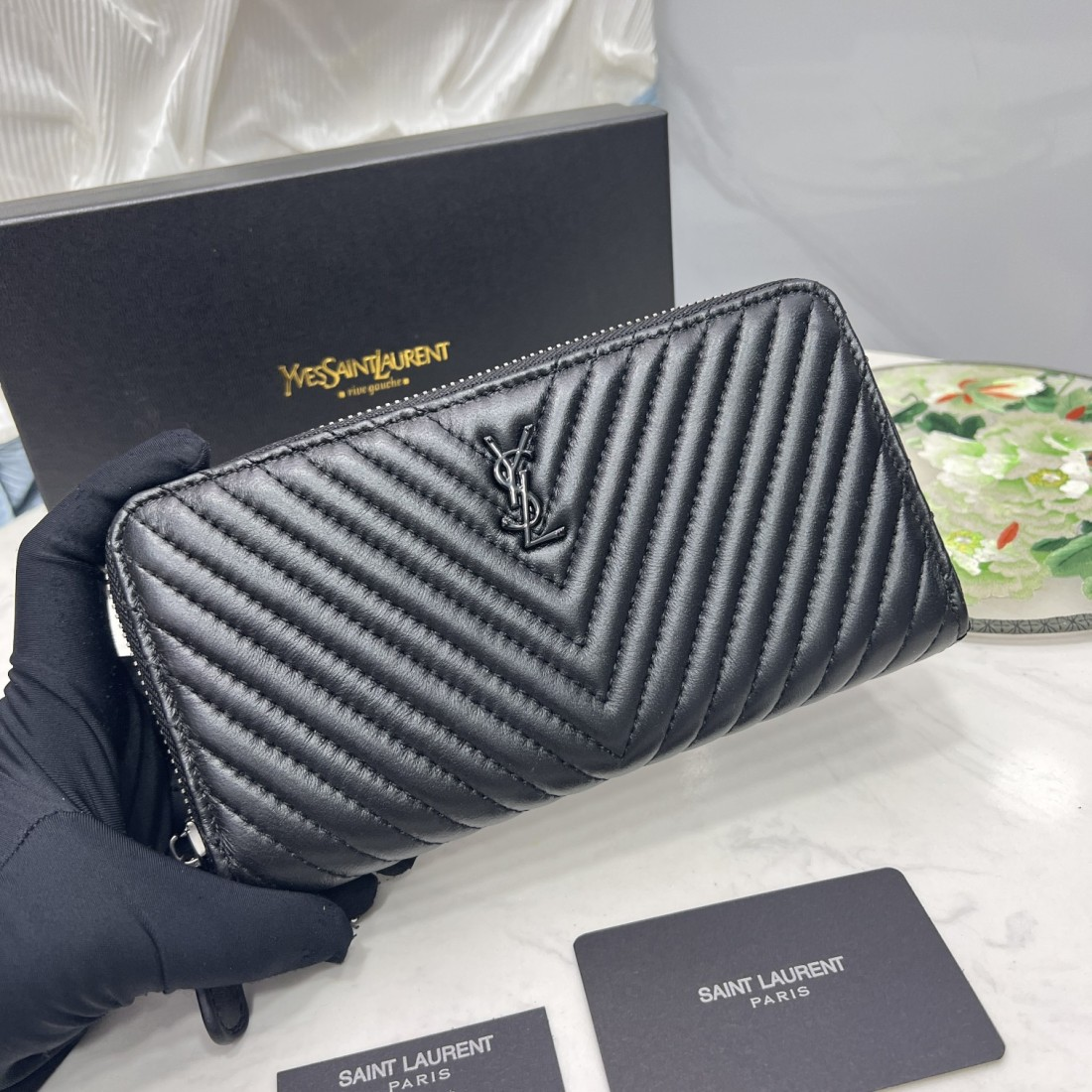 saint-laurent-wallets