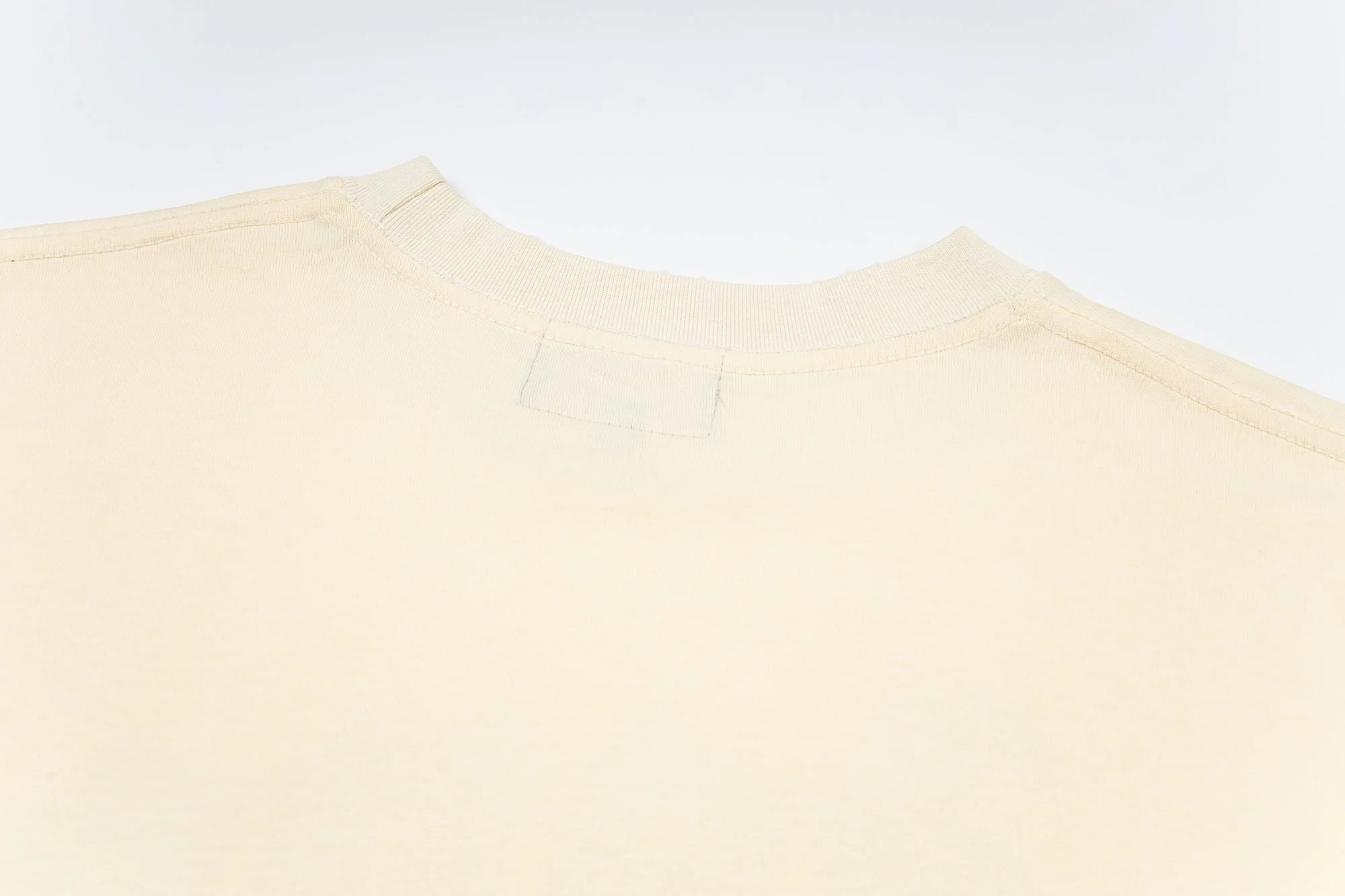 2025 New fashion T-shirt G05