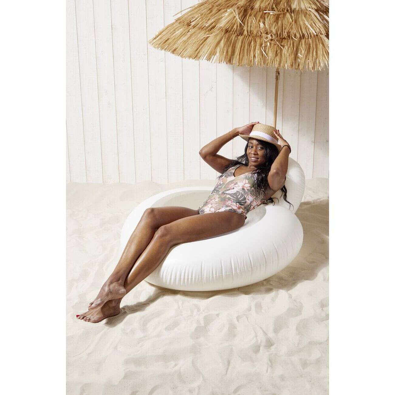 Fauteuil gonflable Intex 122x137cm (2 modèles blanc ou bleu)