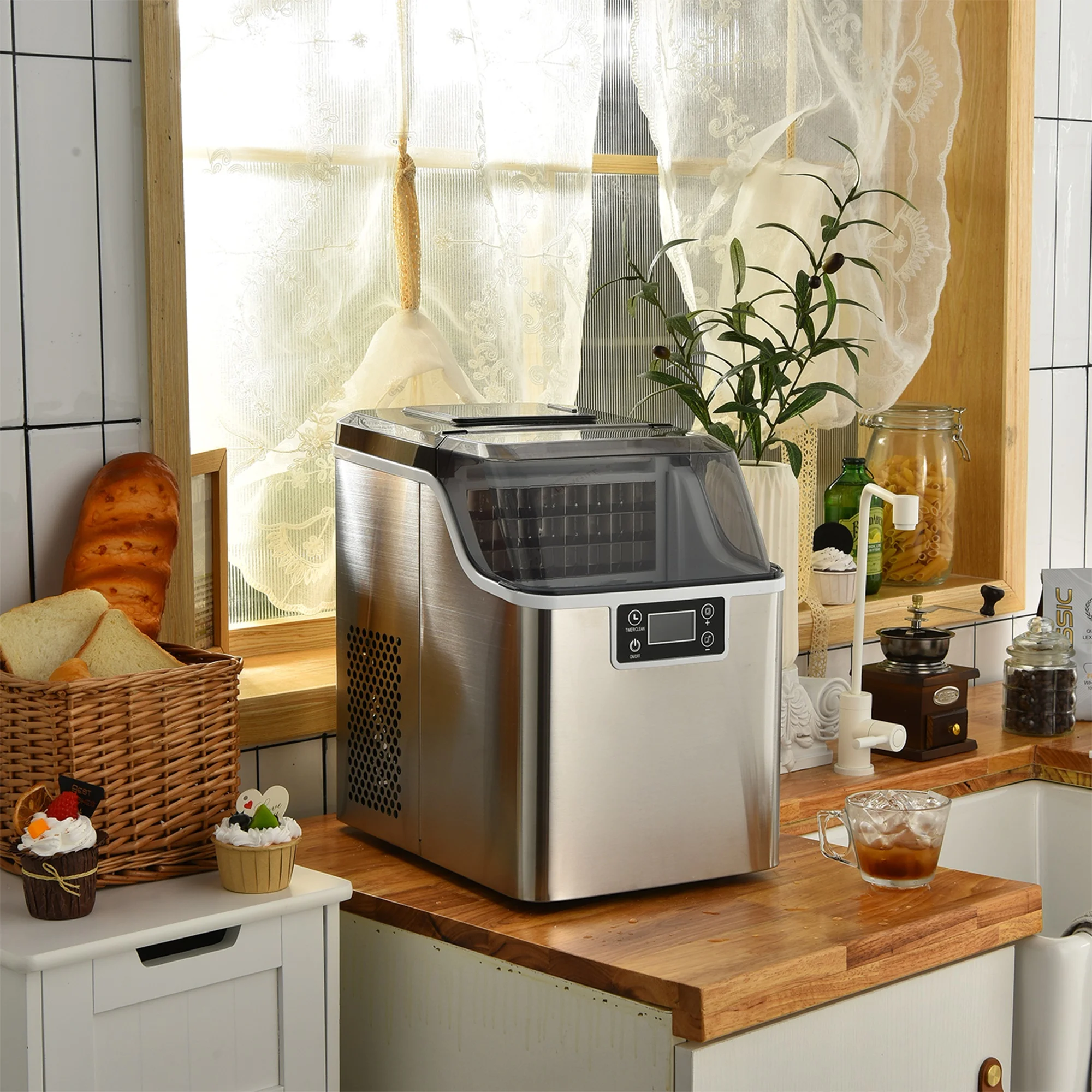 Portable Ice Maker 40Lbs/24H Countertop Self-Cleaning with Ice Scoop and Basket(40 lbs) - Image 3