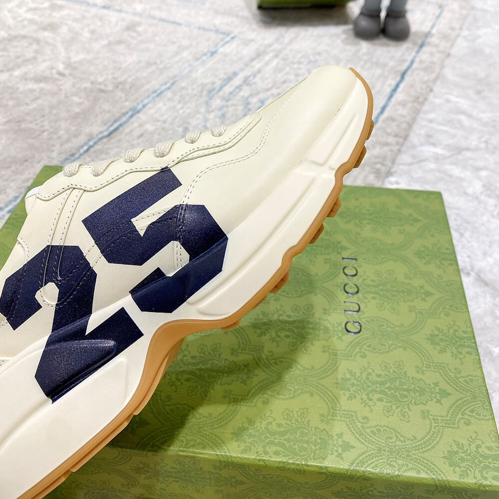 Rhyton sneaker with  25