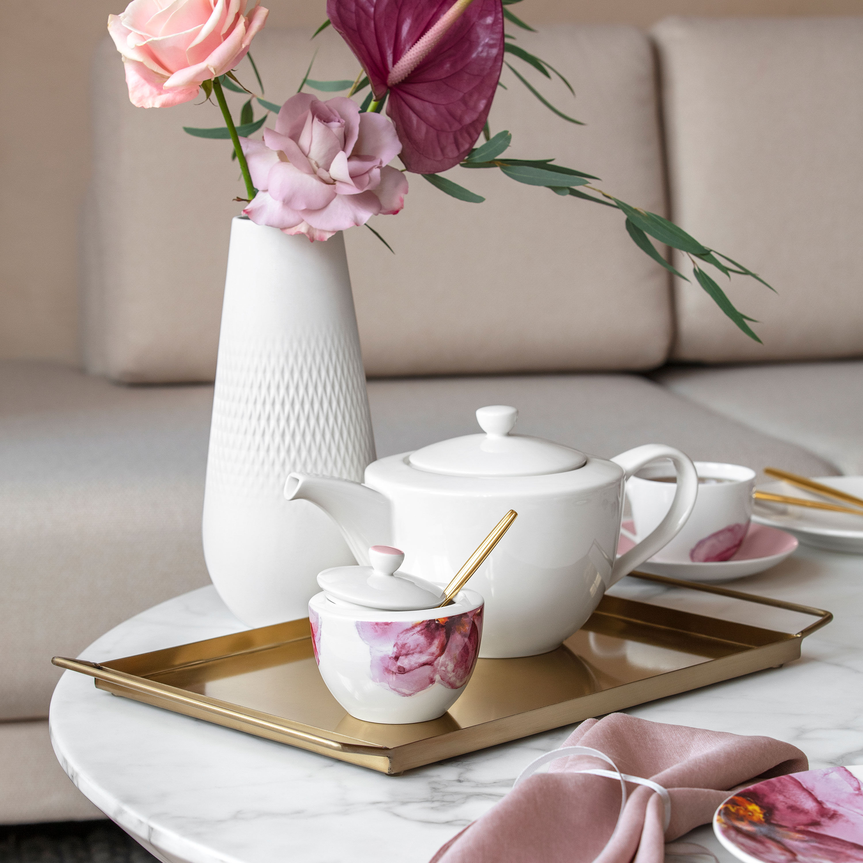 For Me Teapot - White, 40.6 oz, Premium Porcelain