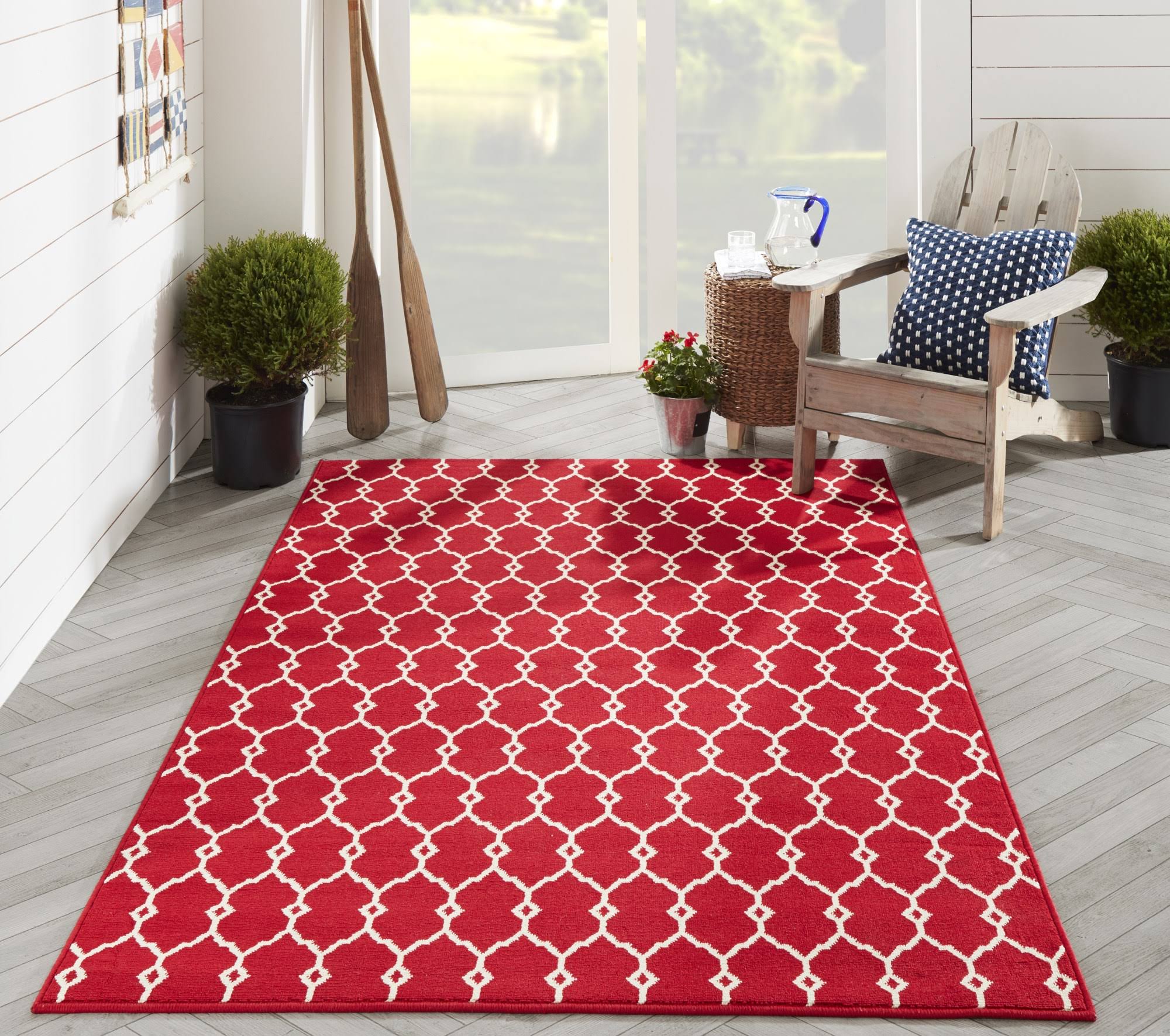 Momeni Baja Area Rug, Red, 6'7