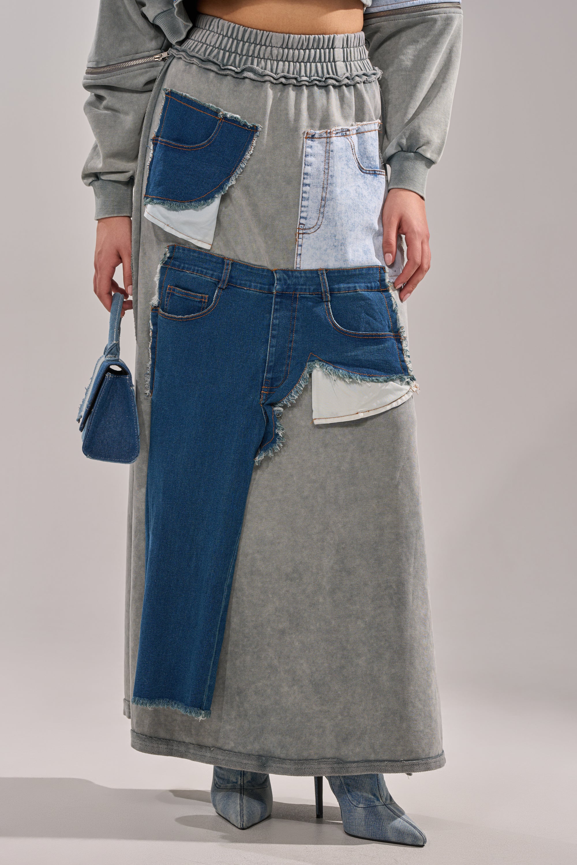 DENIM DREAMS ZIPPER DETAIL MAXI SKIRT - Akira Store