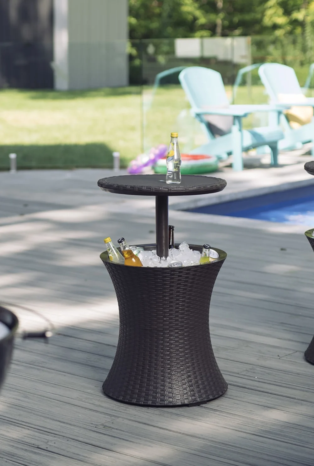 Pacific 7.5 Gallon Cool Bar 2 in 1 Weather Resistant Side Table and Bar Durable Resin Outdoor Patio Beverage Cooler Table, Rattan Look Brown(Brown) - Image 4
