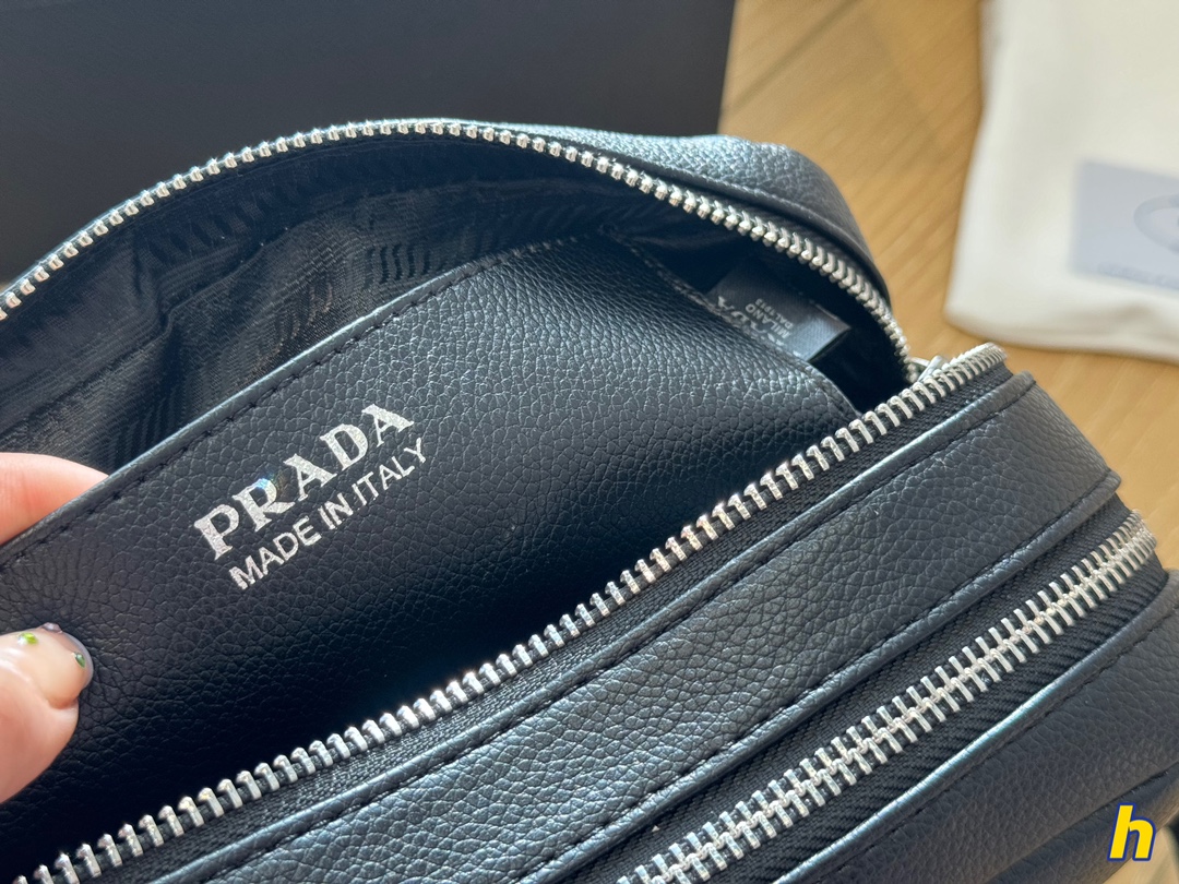 Pra new arrival camera bag size: 22*14cm