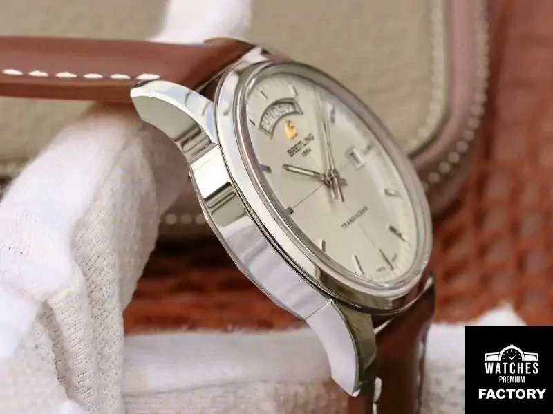 Breitling Transocean Day Date A4531012 / G751 / 437X / A20BA.1 V7 Silver Dial