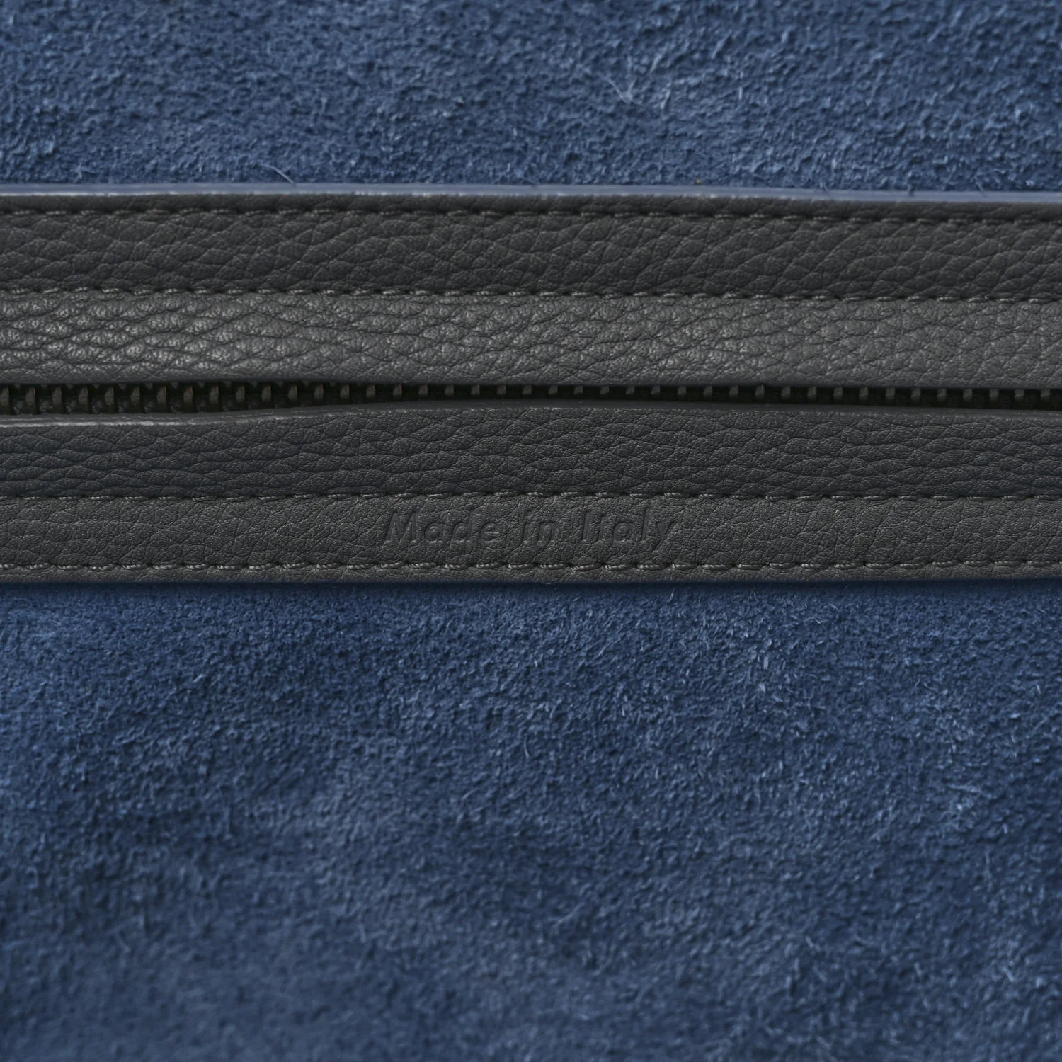 Baby Grained Calfskin Medium Phantom Luggage Kohl