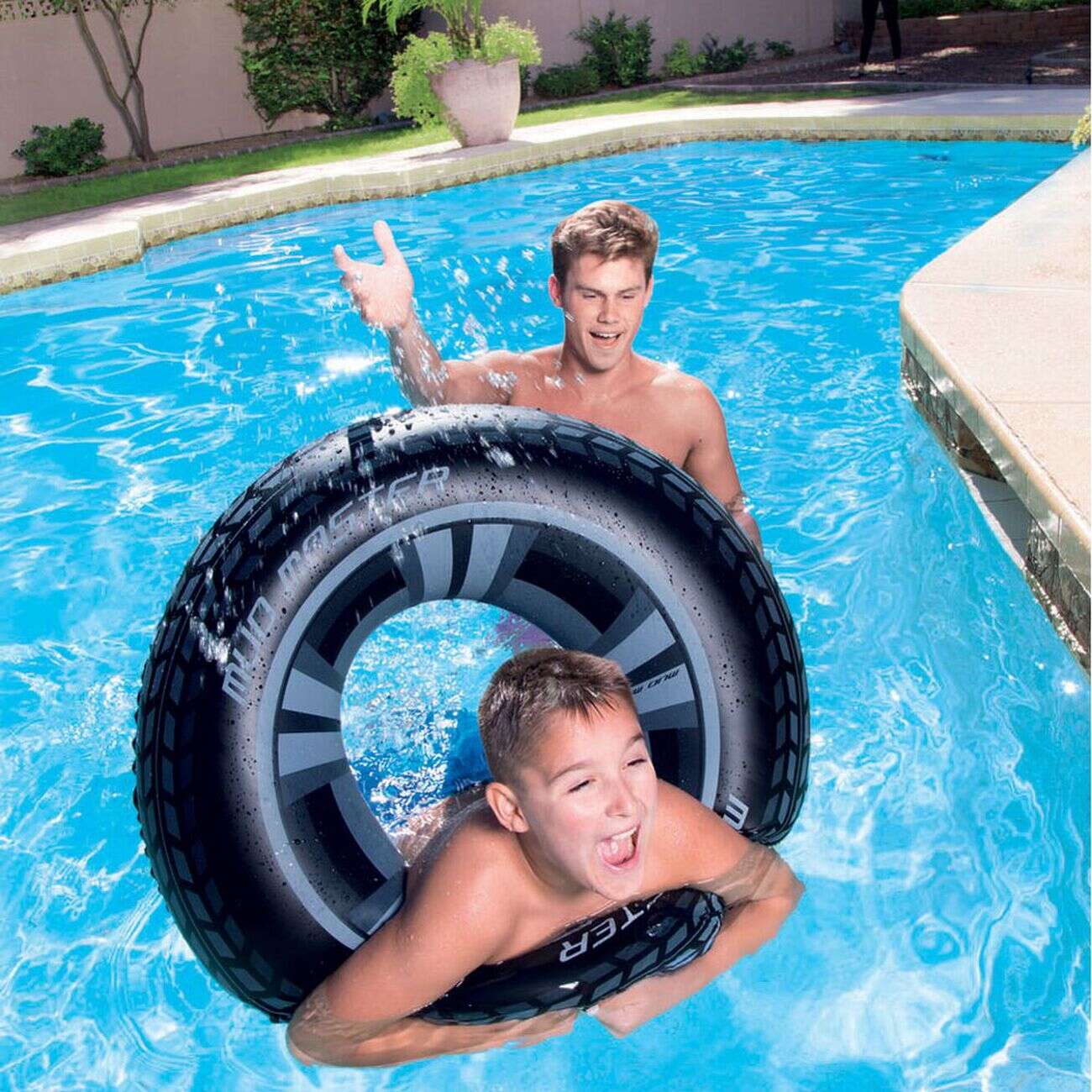 Bouée gonflable pneu