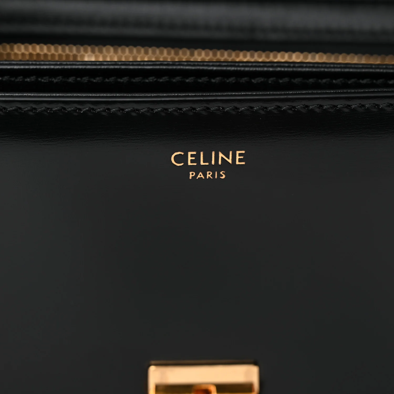 Shiny Calfskin Teen Triomphe Black