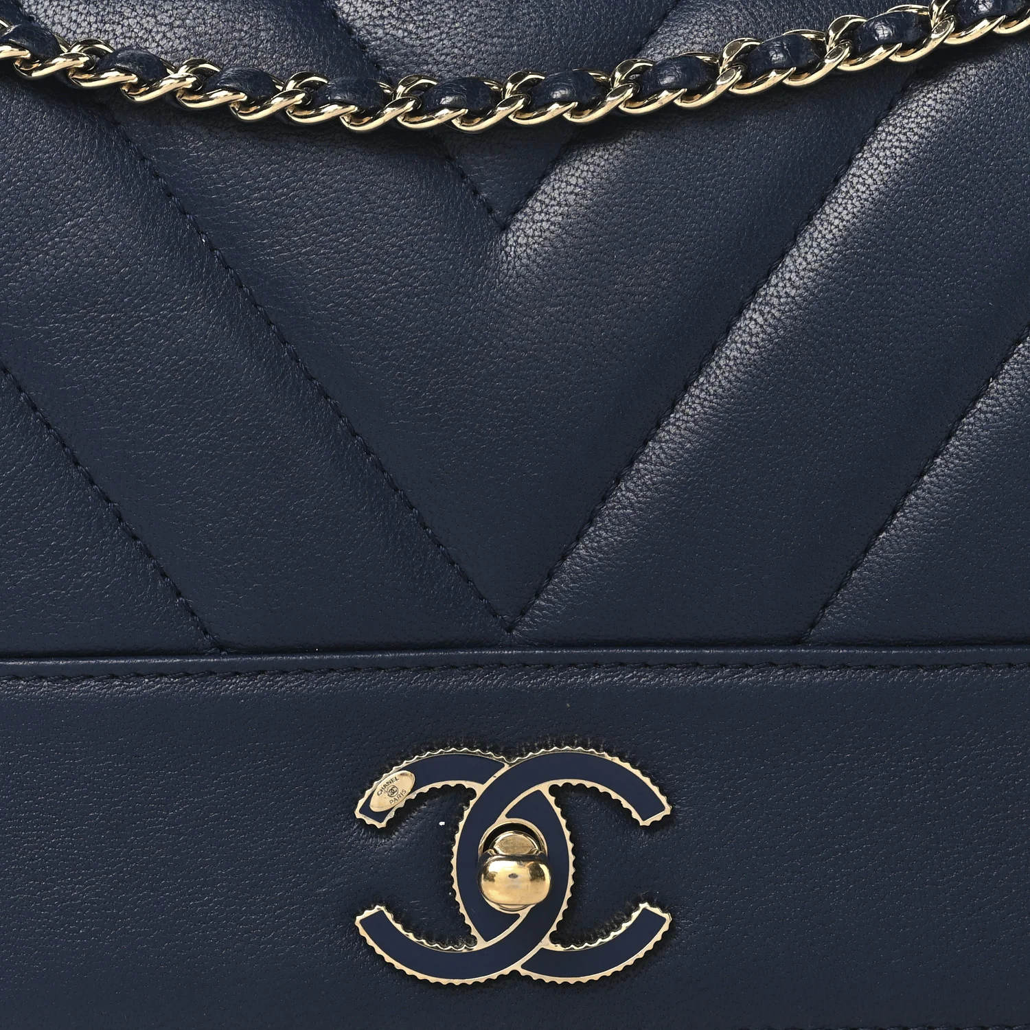 Sheepskin Chevron Quilted Medium Vintage Mademoiselle Flap Navy
