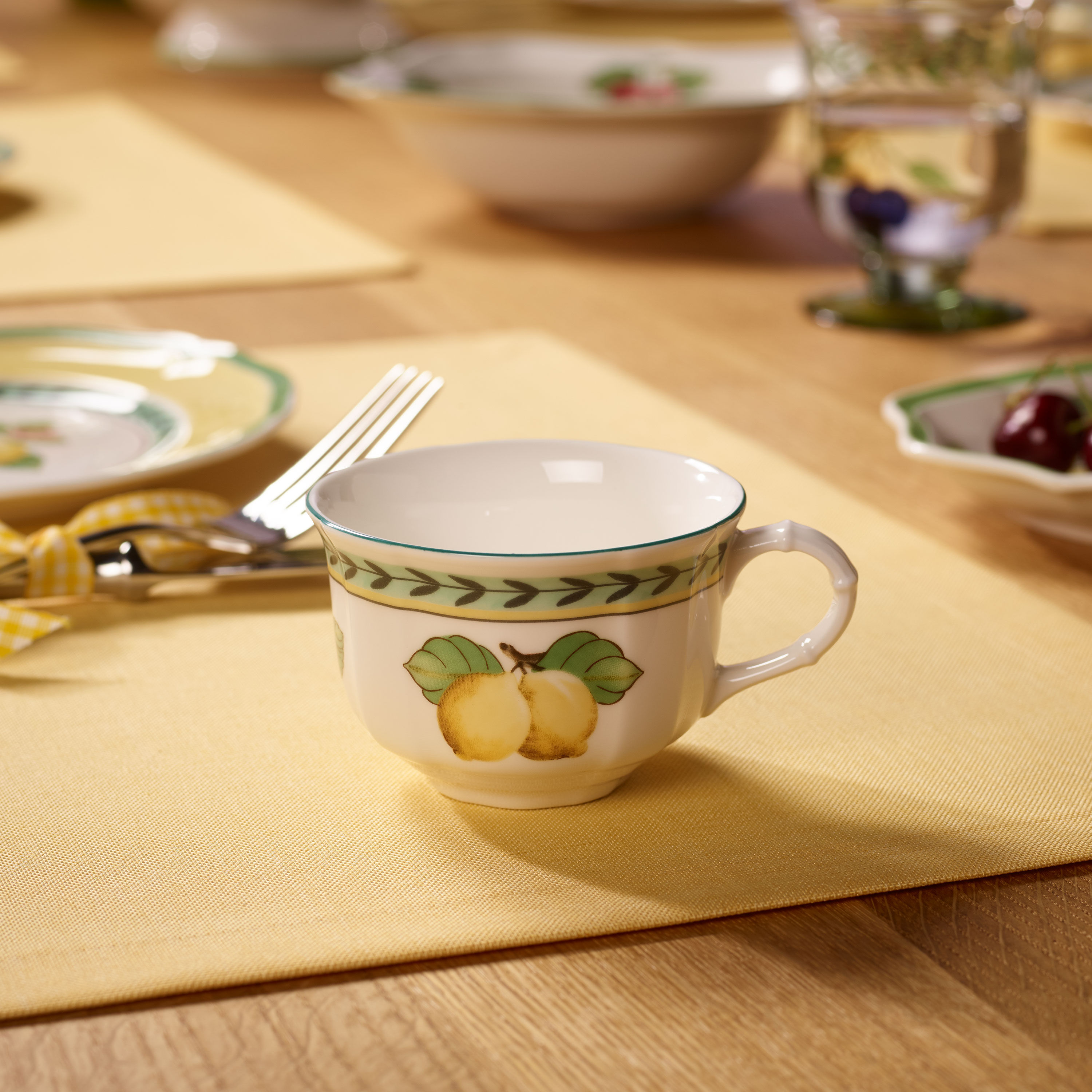 French Garden Coffee/ Tea Cup - Multi-colored, 4.4 oz, Premium Porcelain