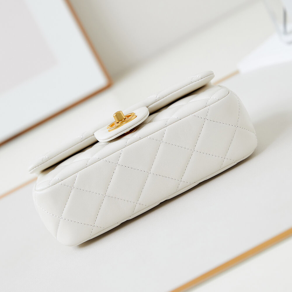 CHANEL MINI FLAP(HIGH-END GRADE)