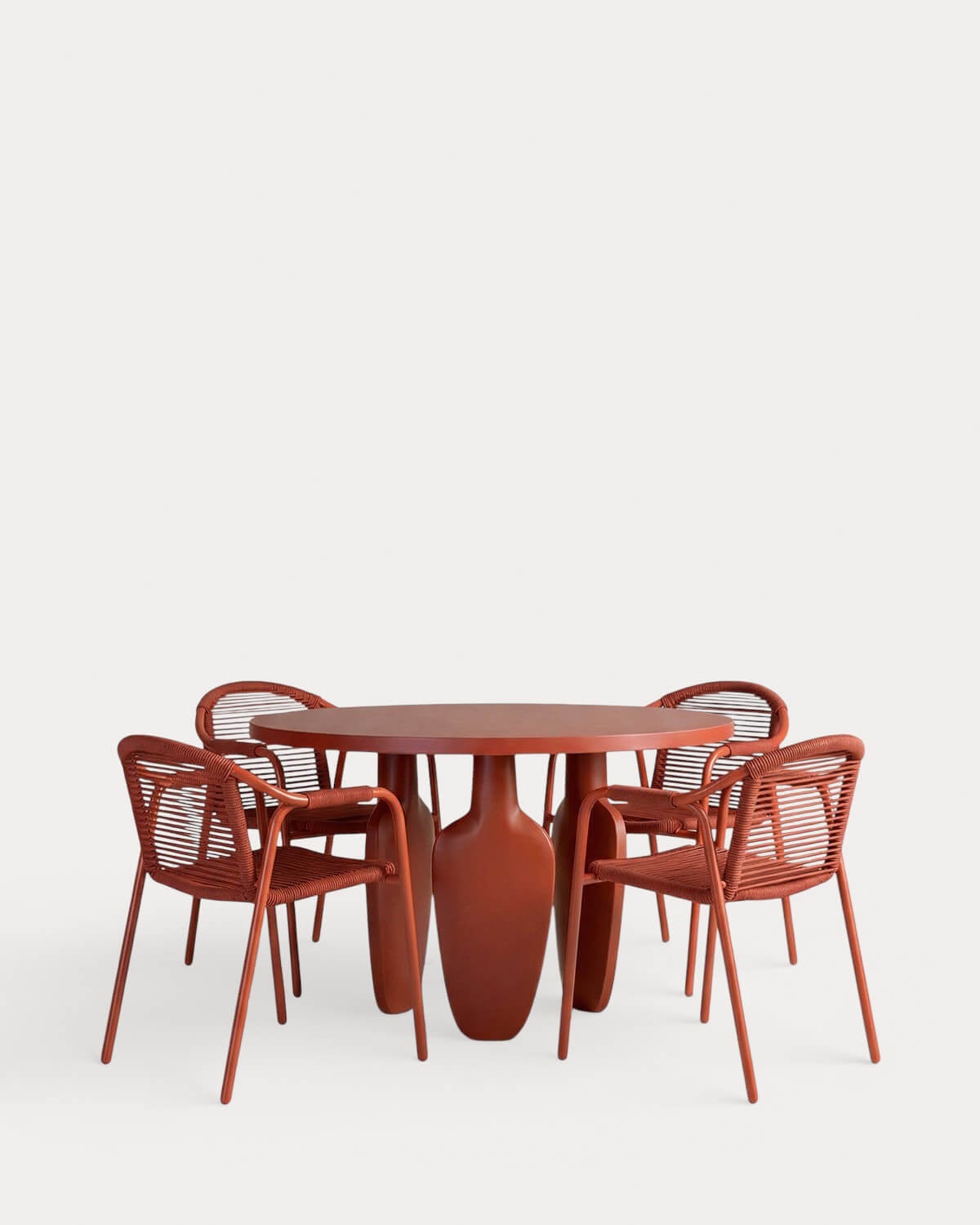 Set Ylena - Murna - Set de Mesa Redonda de Cemento Ylena (Ø120 cm) y 4 Sillas con Reposabrazos de Metal y Cuerda Murna de Exterior