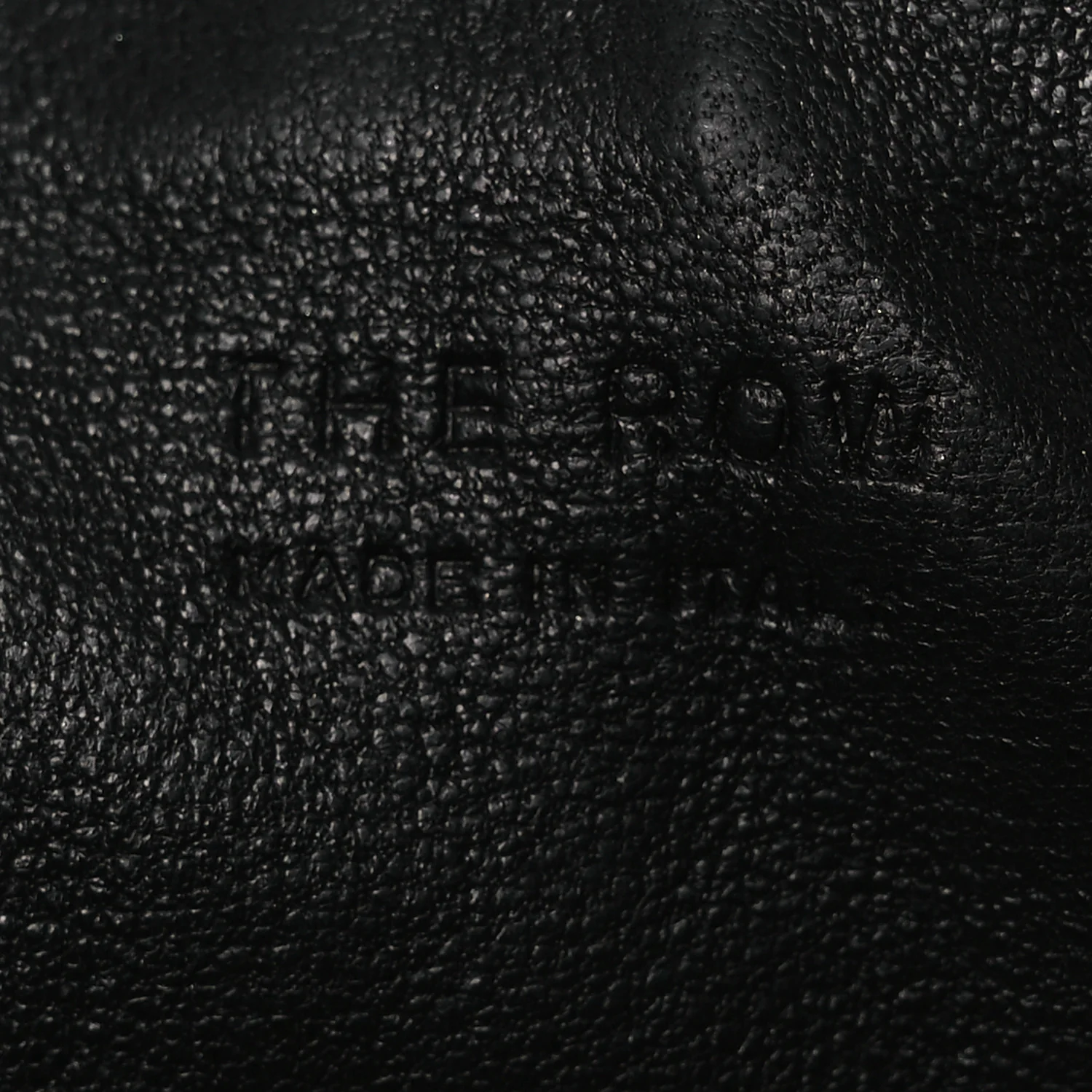 Grained Calfskin 90's Bag Black
