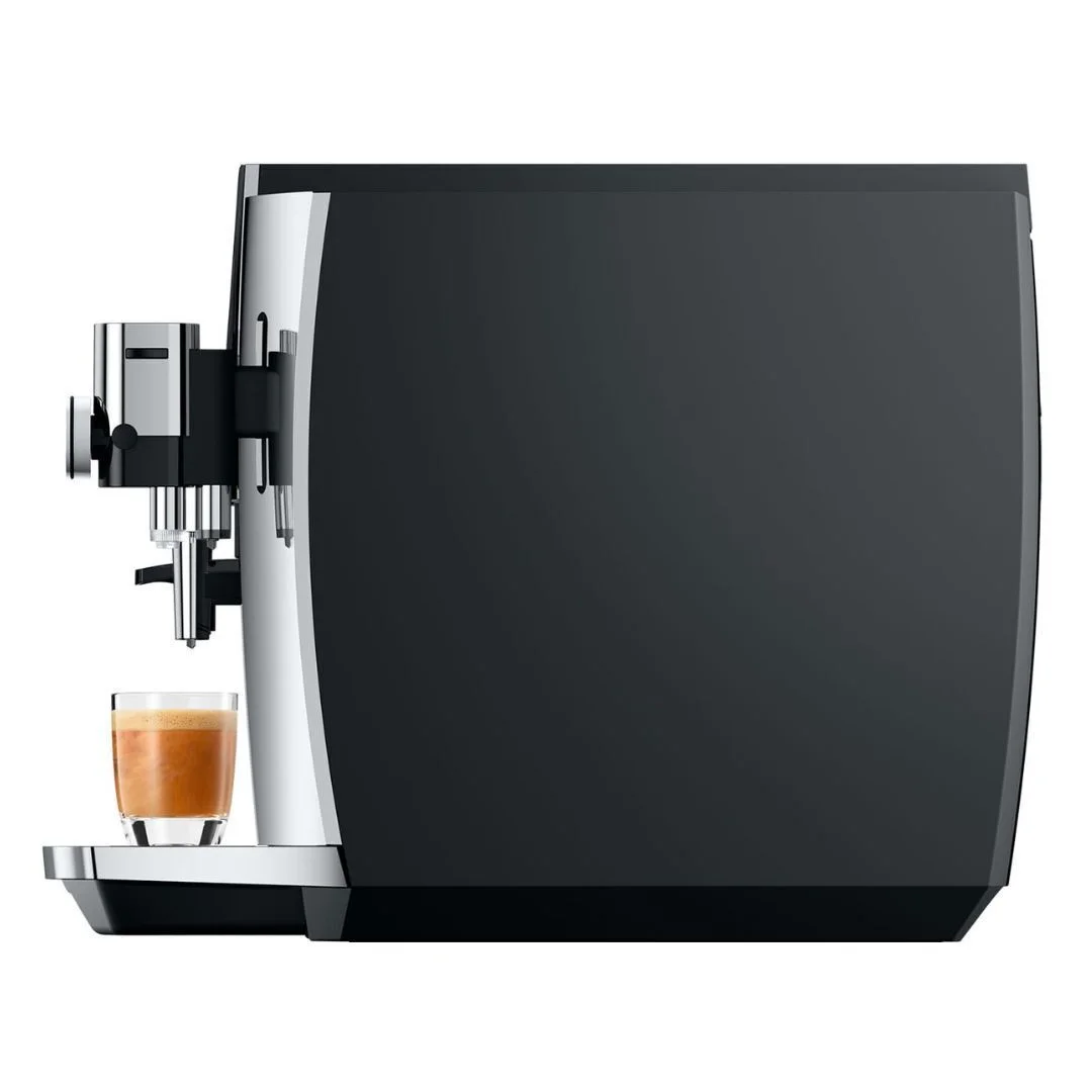 Jura S8 Automatic Coffee Machine with Sweet Foam Function, 4.3 - Inch Touchscreen, Automatic Milk Cleaning, and 2nd Generation Professional Aroma Grinder (Chrome)
