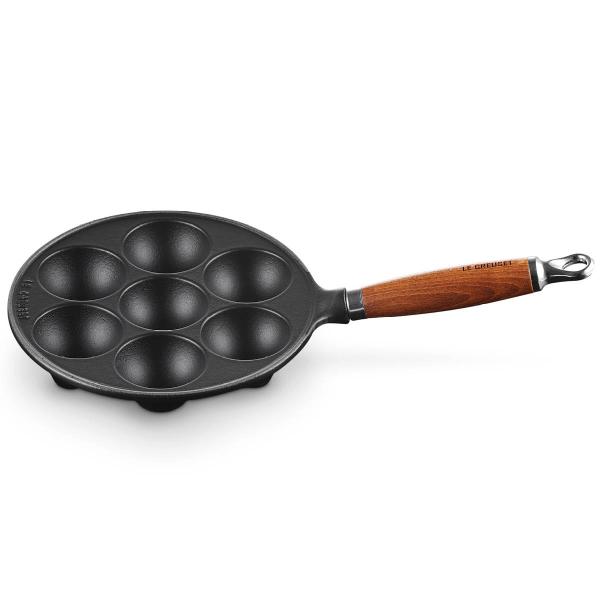 Munkepanne i støpejern 20 cm black