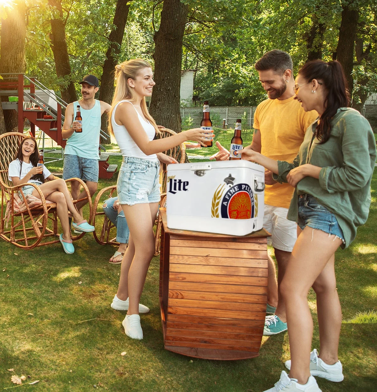 Ice Chest Cooler with Bottle Opener, 51L (54 qt), 85 Cans - Image 8