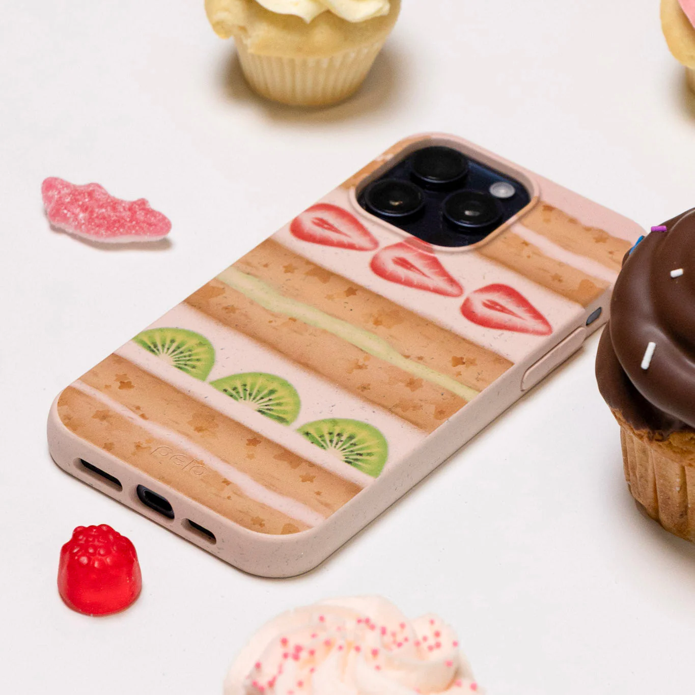 Seashell Fruit Cake iPhone 17 Pro Max Case