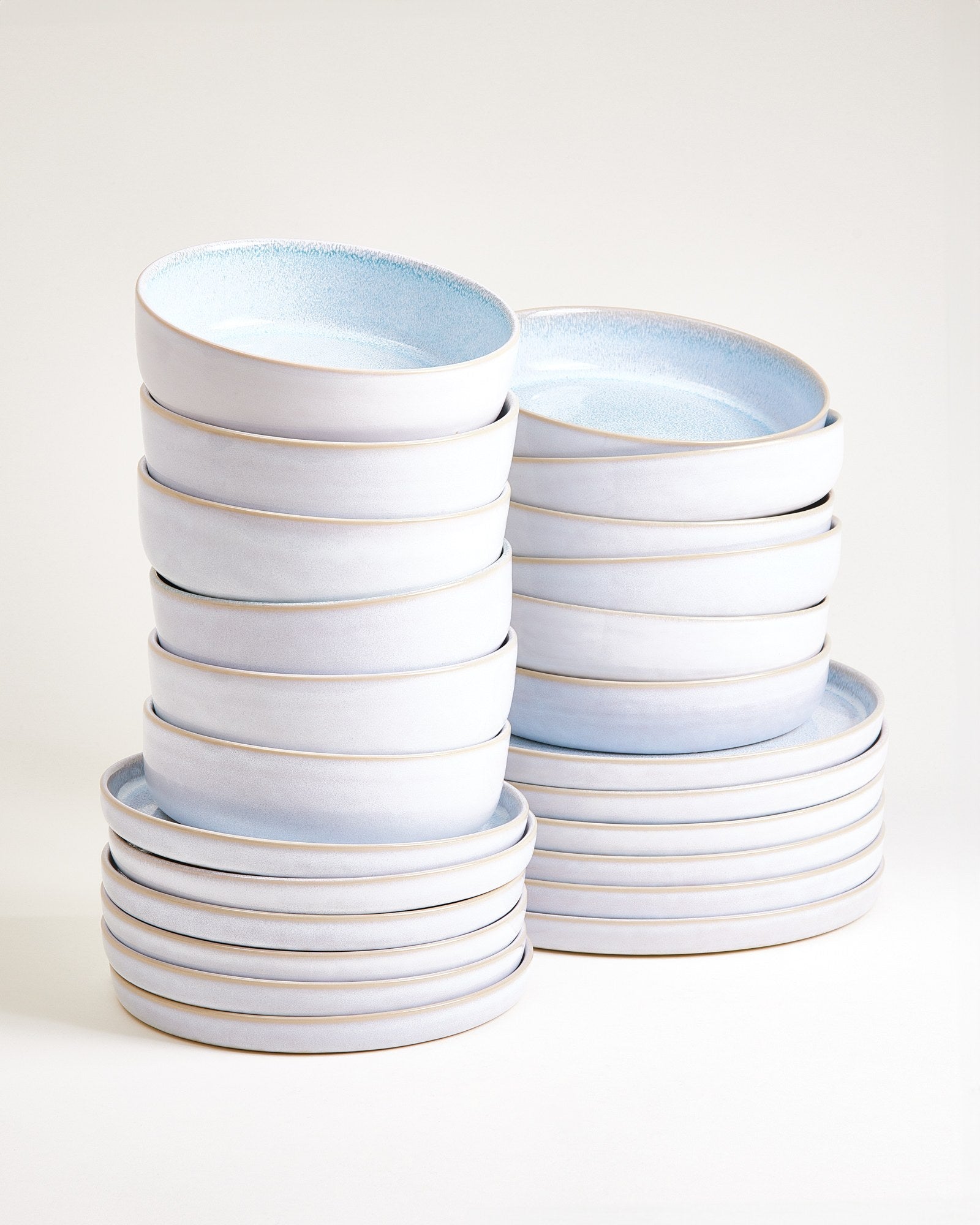 CORDOAMA - TABLEWARE SET MODERN AZURE 24 PIECES
