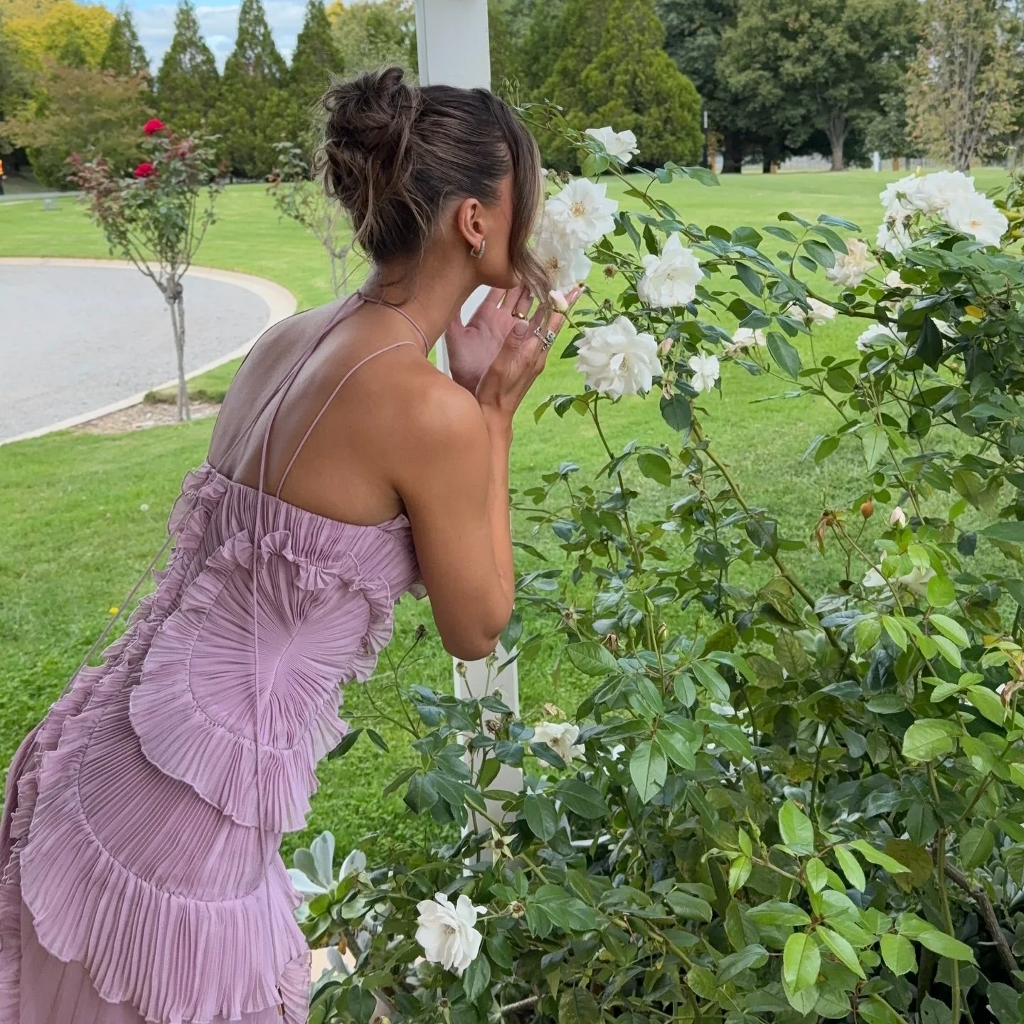 Robe mi-longue plissée en rose thé violet pour femme