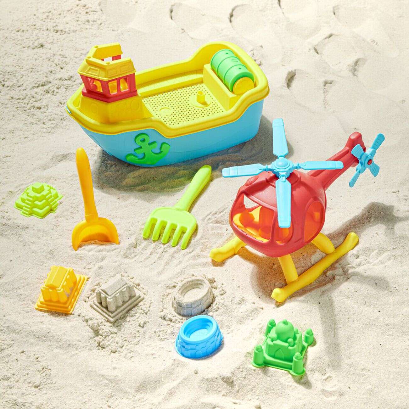 Ensemble jouet de plage x8 bâteau avec accessoires 40x20xH24cm
