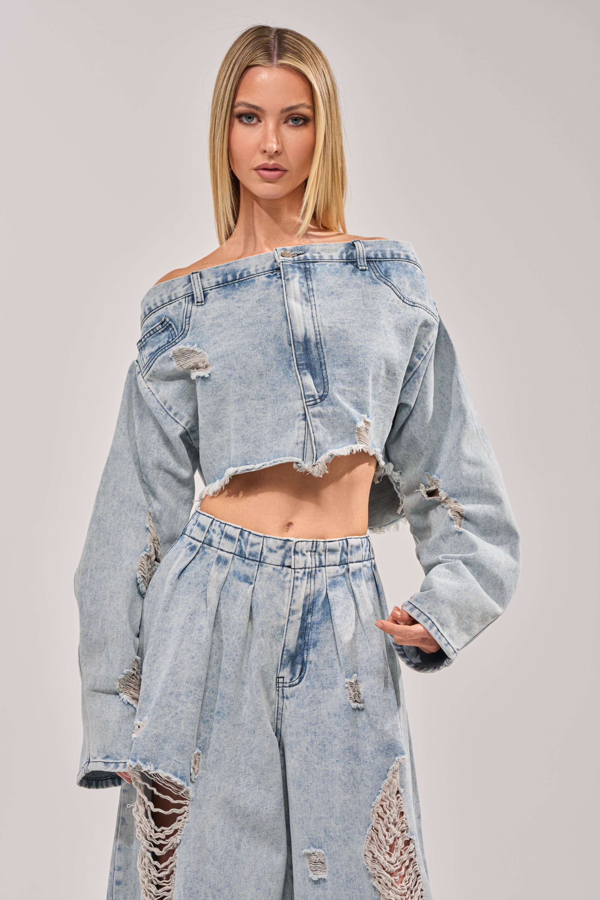 CAMILLE DENIM BLOUSE - Akira Store