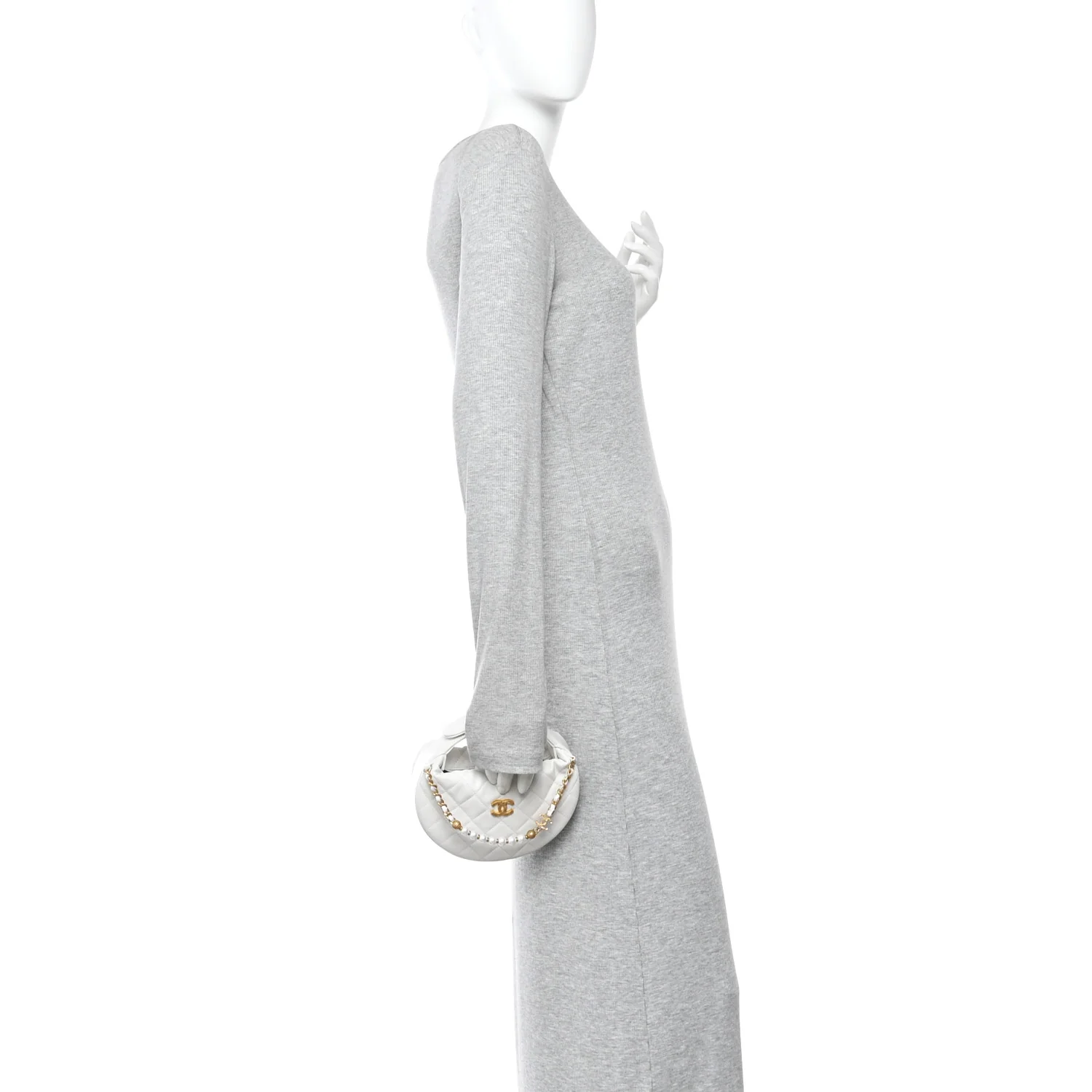 Caviar Quilted Pearl Chain Pouch Hobo White