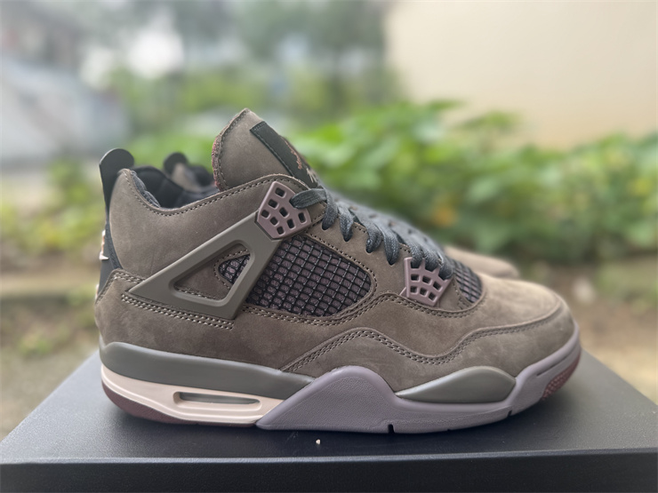 A Ma Maniére × Jordan Air Jordan 4 Retro SP 